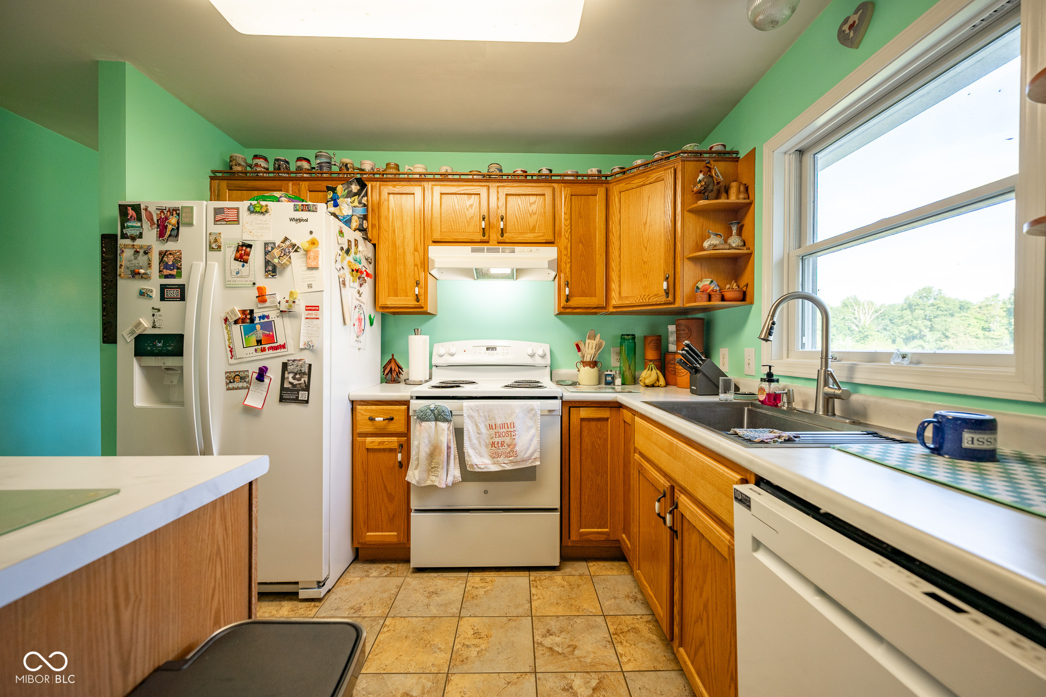 1195 E County Road 1000 S