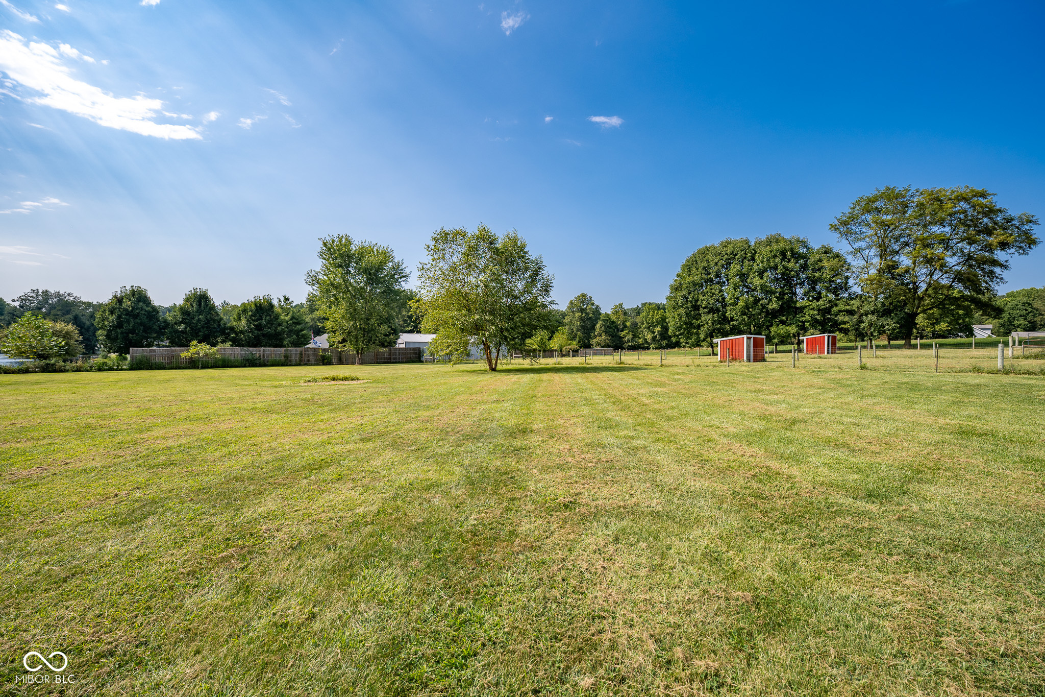 1195 E County Road 1000 S
