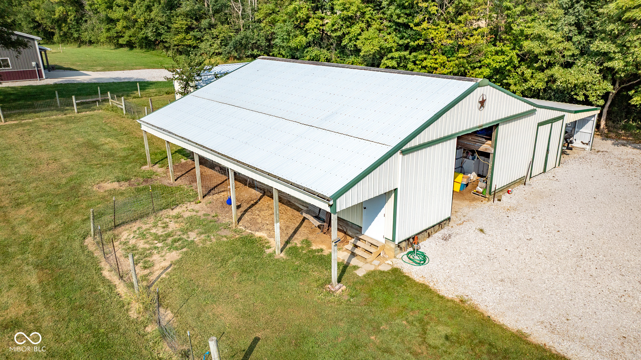 1195 E County Road 1000 S