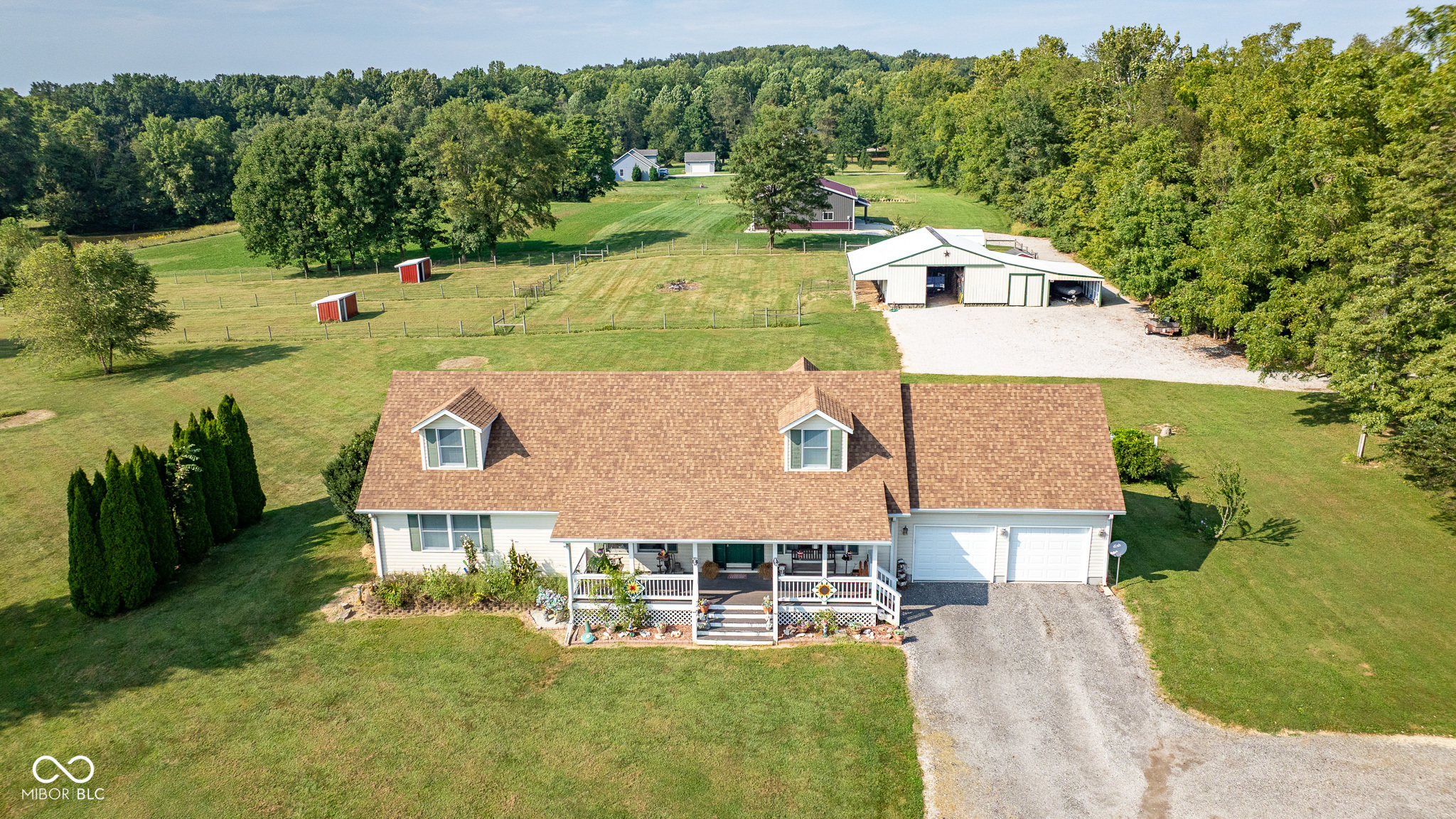 1195 E County Road 1000 S