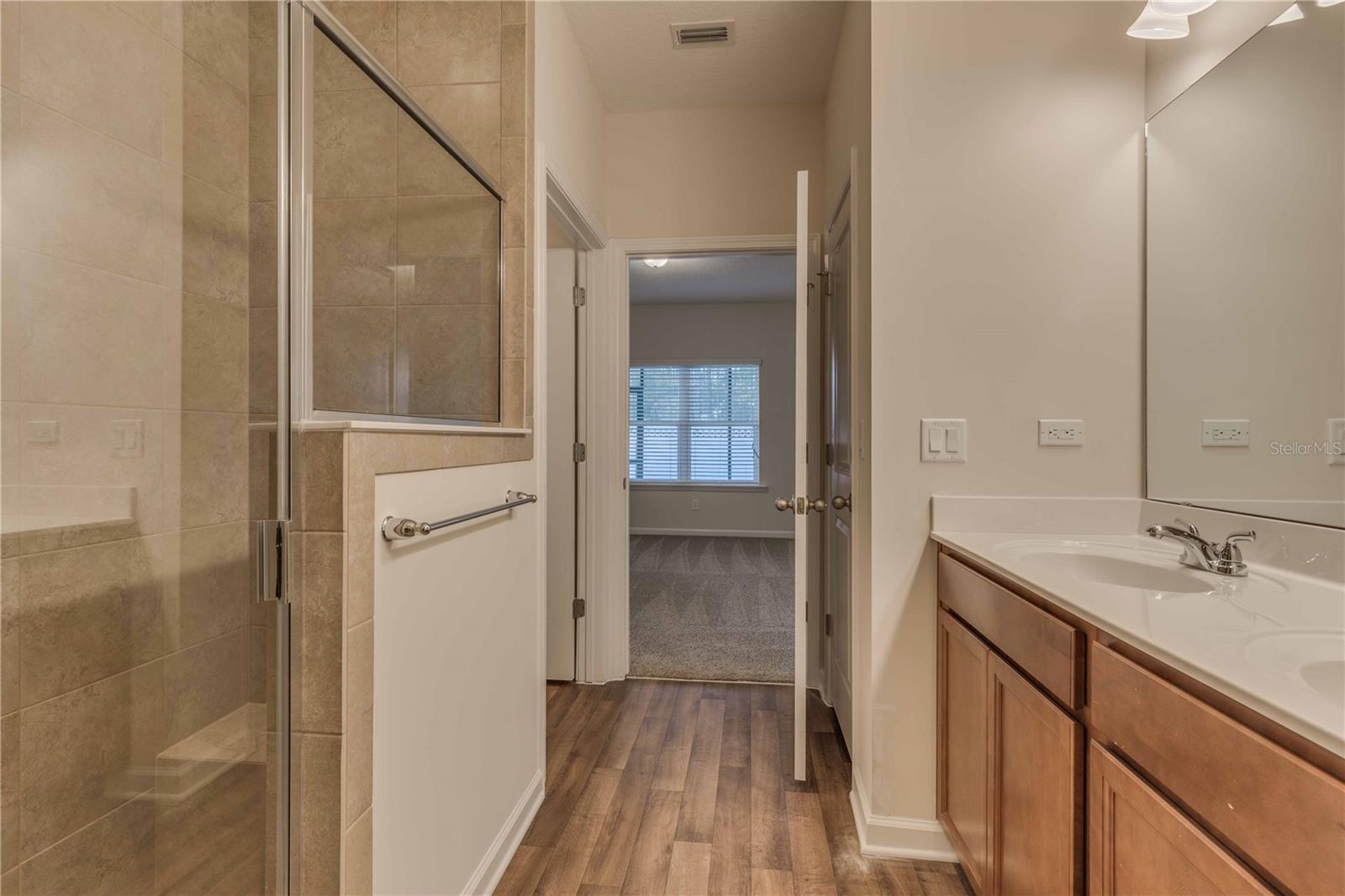 4704 CRAGMERE LOOP