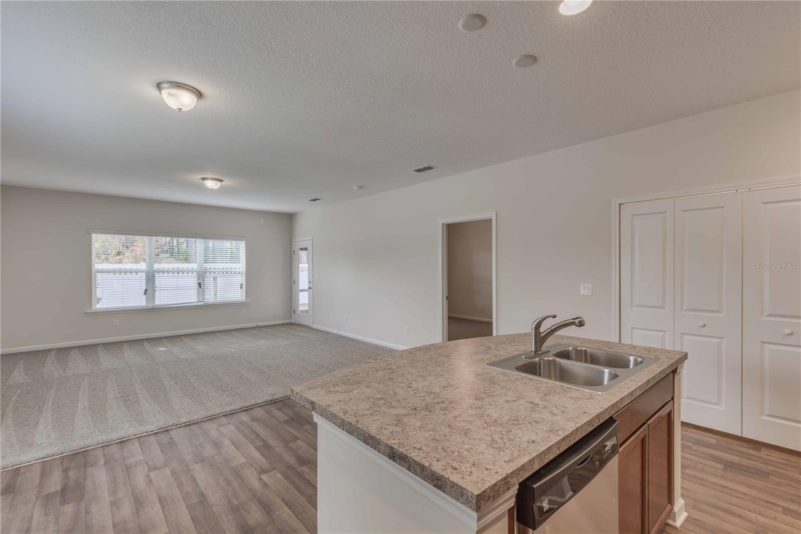 4704 CRAGMERE LOOP