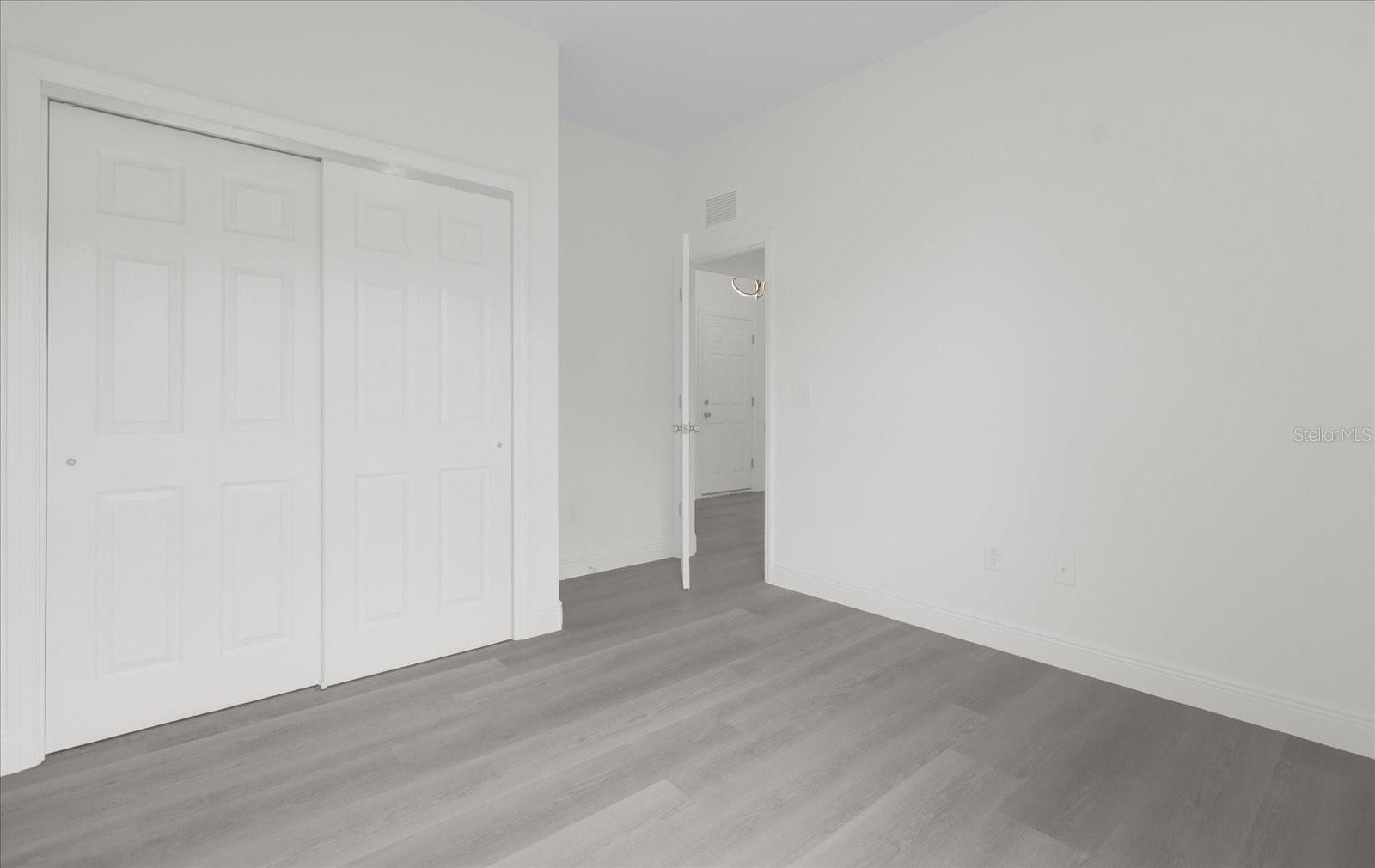 2216 HARLEM AVE