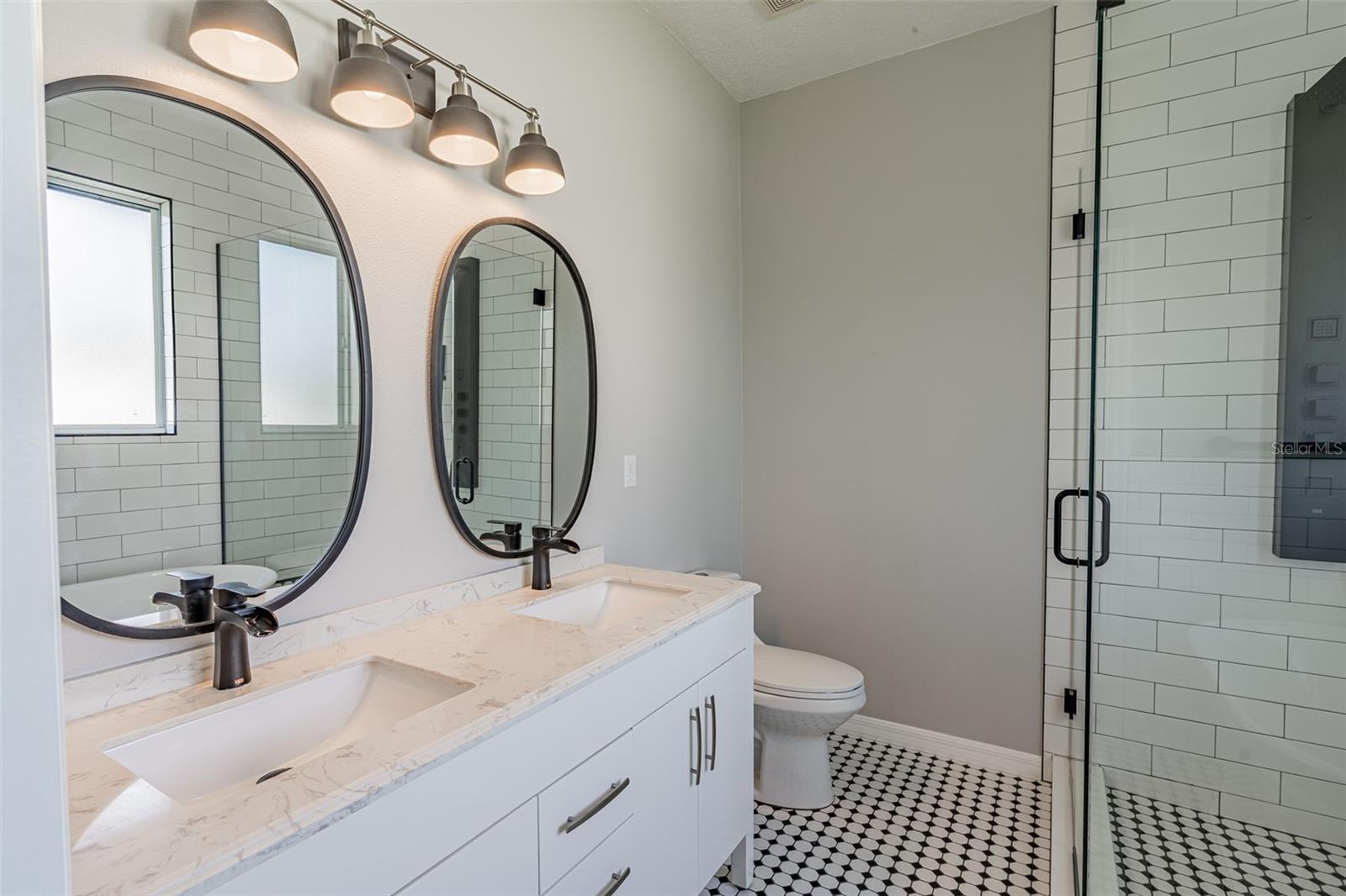 544 FIRST CAPE CORAL DR