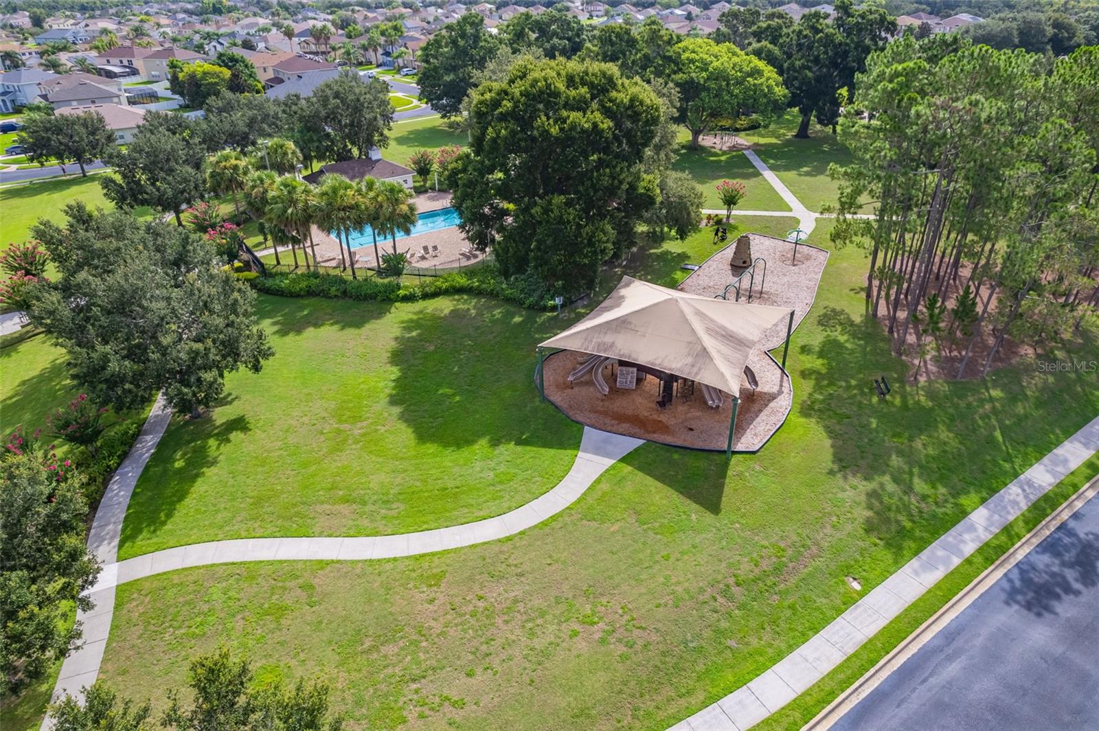 544 FIRST CAPE CORAL DR