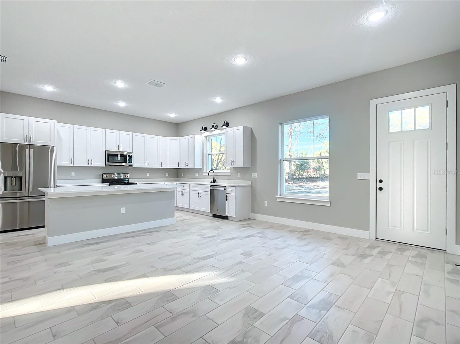 4941 SW 134TH TER