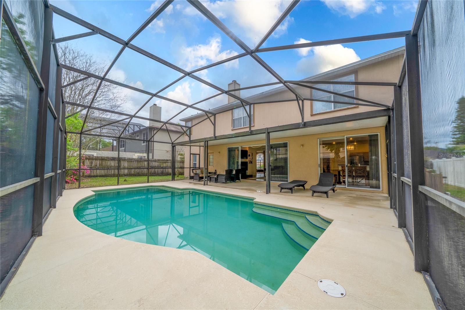 1187 FOXFORREST CIR
