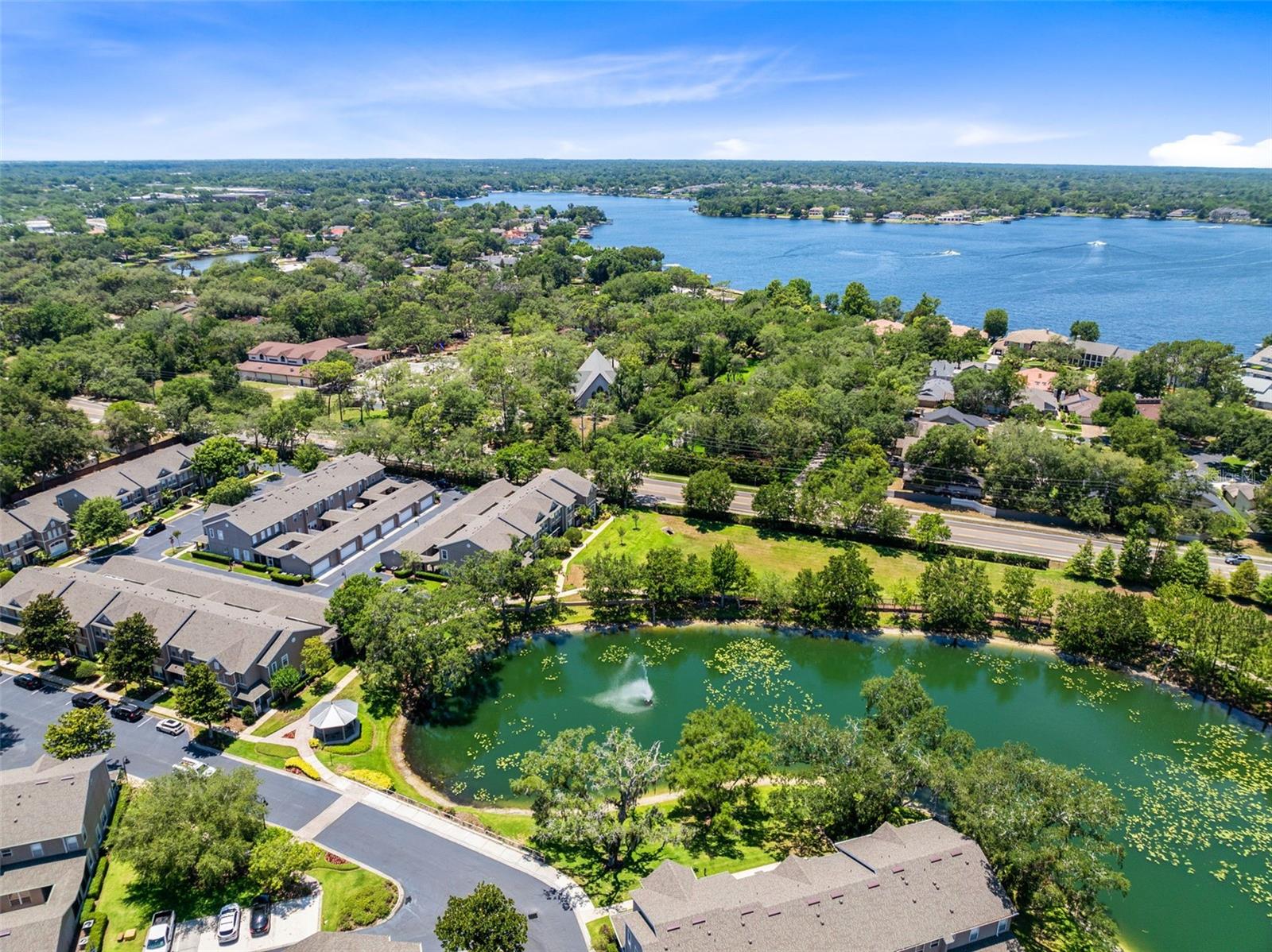 562 SHINING ARMOR LN