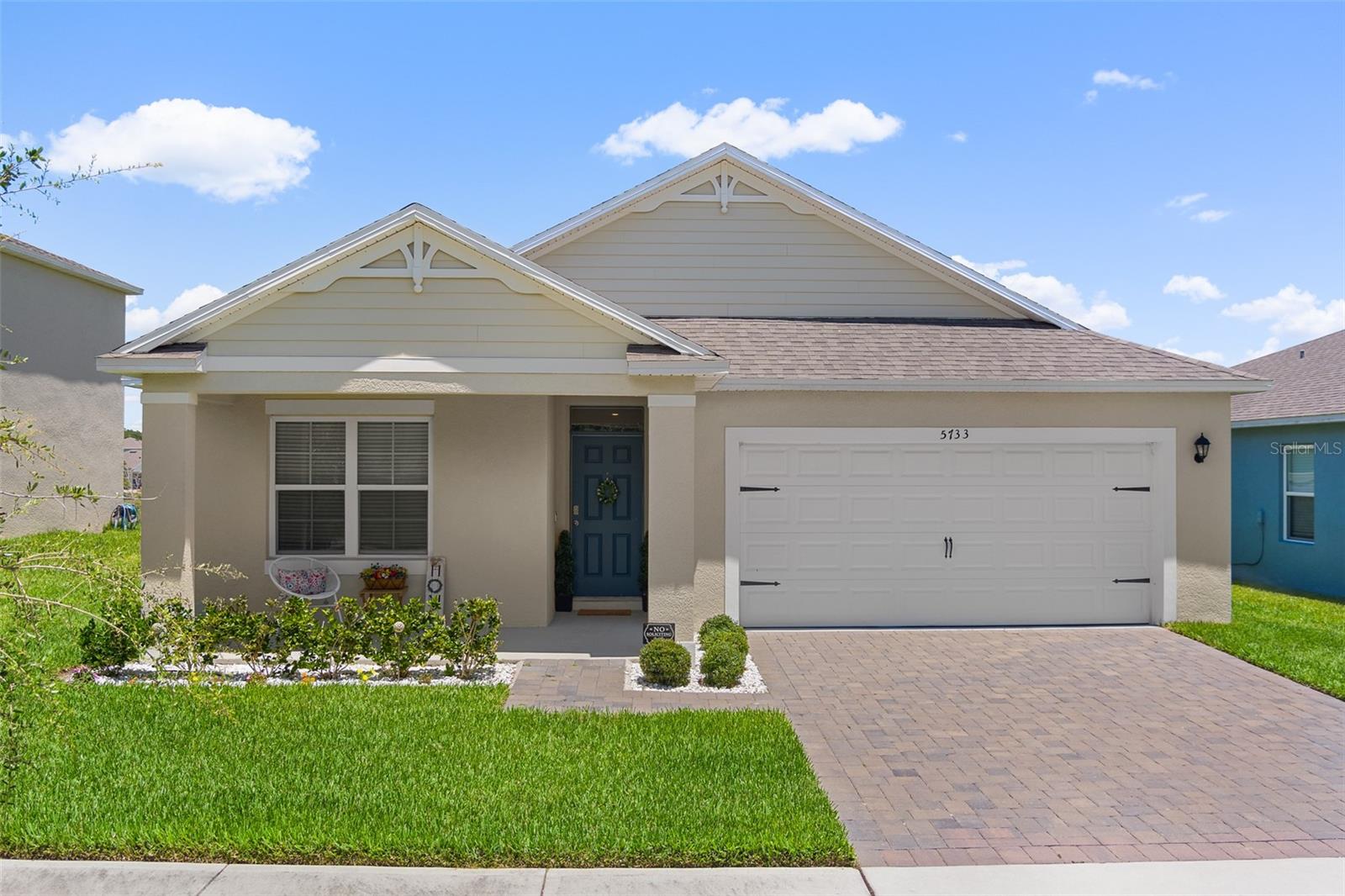 5733 GALLOPING DR