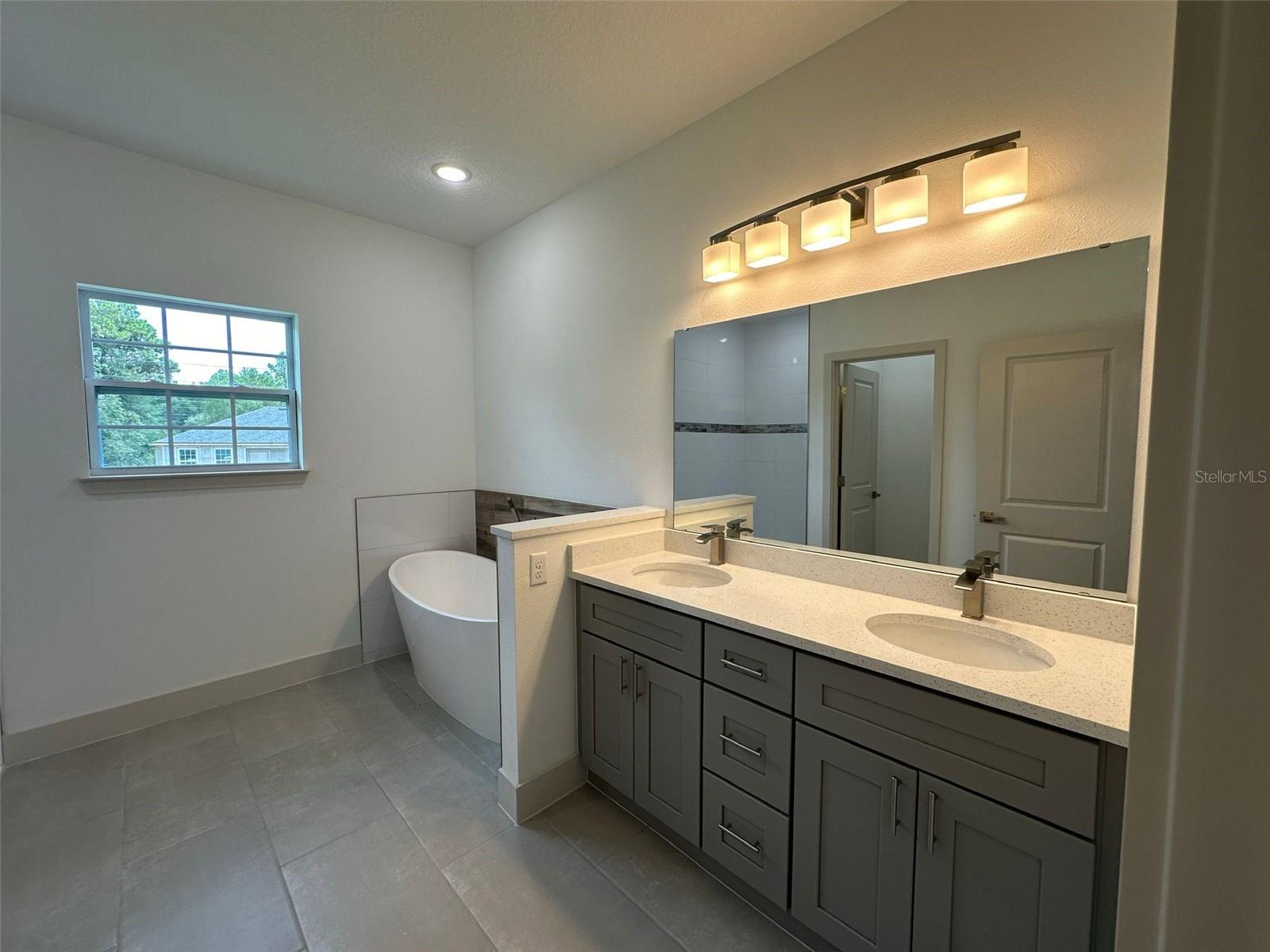 8080 SW 132ND LOOP