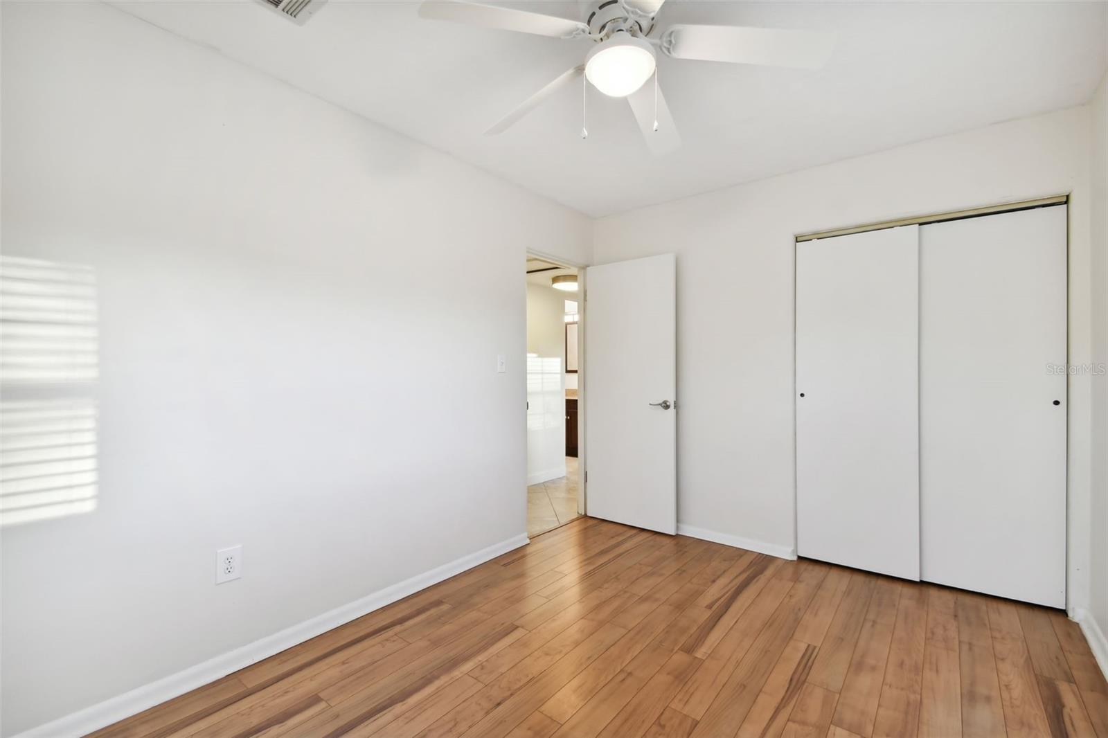 2141 CAMELLIA DR