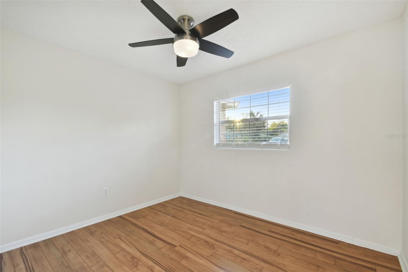 2141 CAMELLIA DR