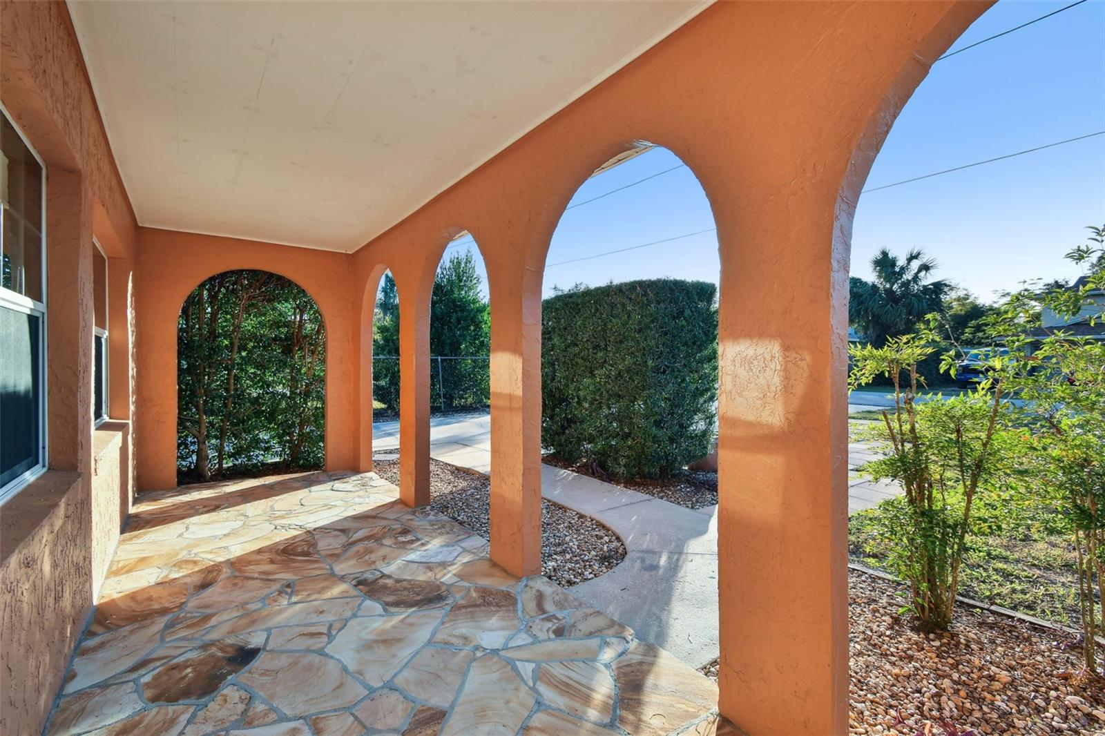 2141 CAMELLIA DR