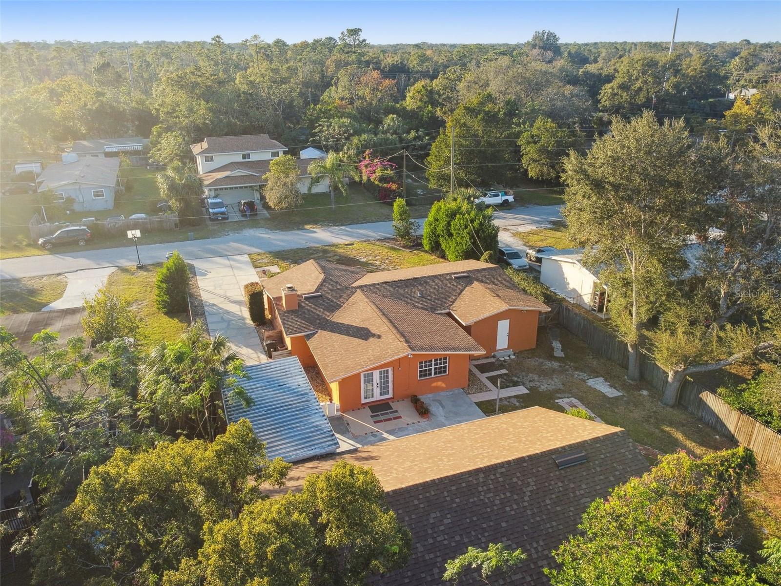 2141 CAMELLIA DR