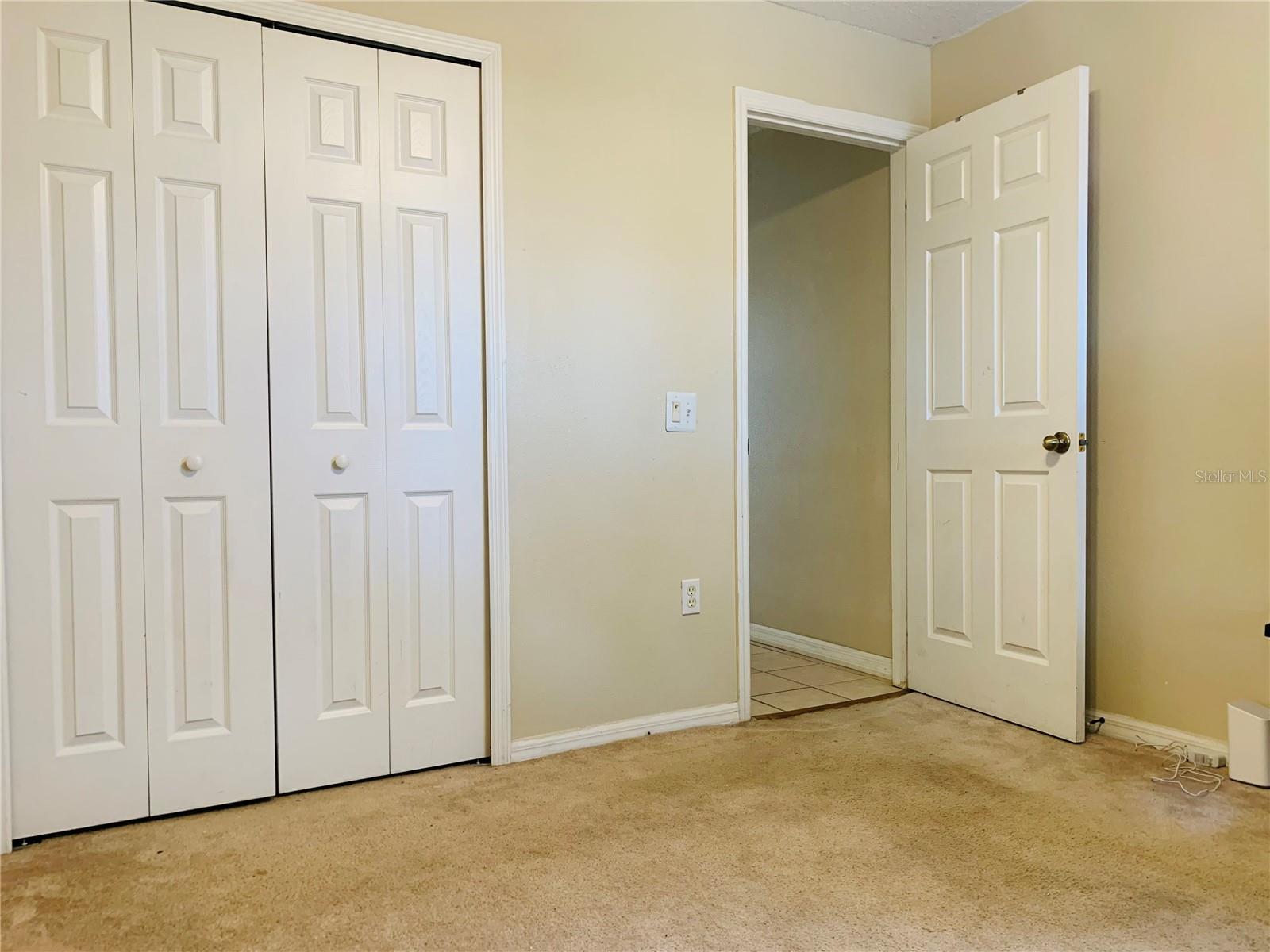120 CASTERTON CIR