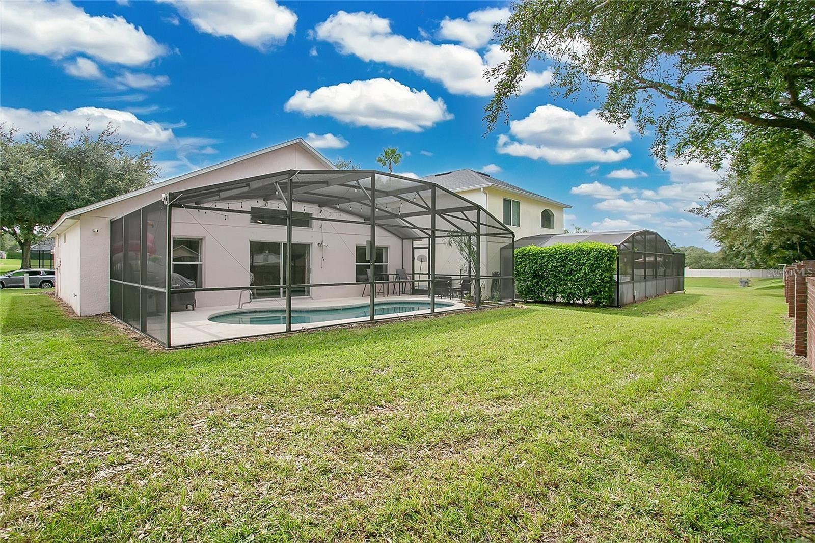 120 CASTERTON CIR