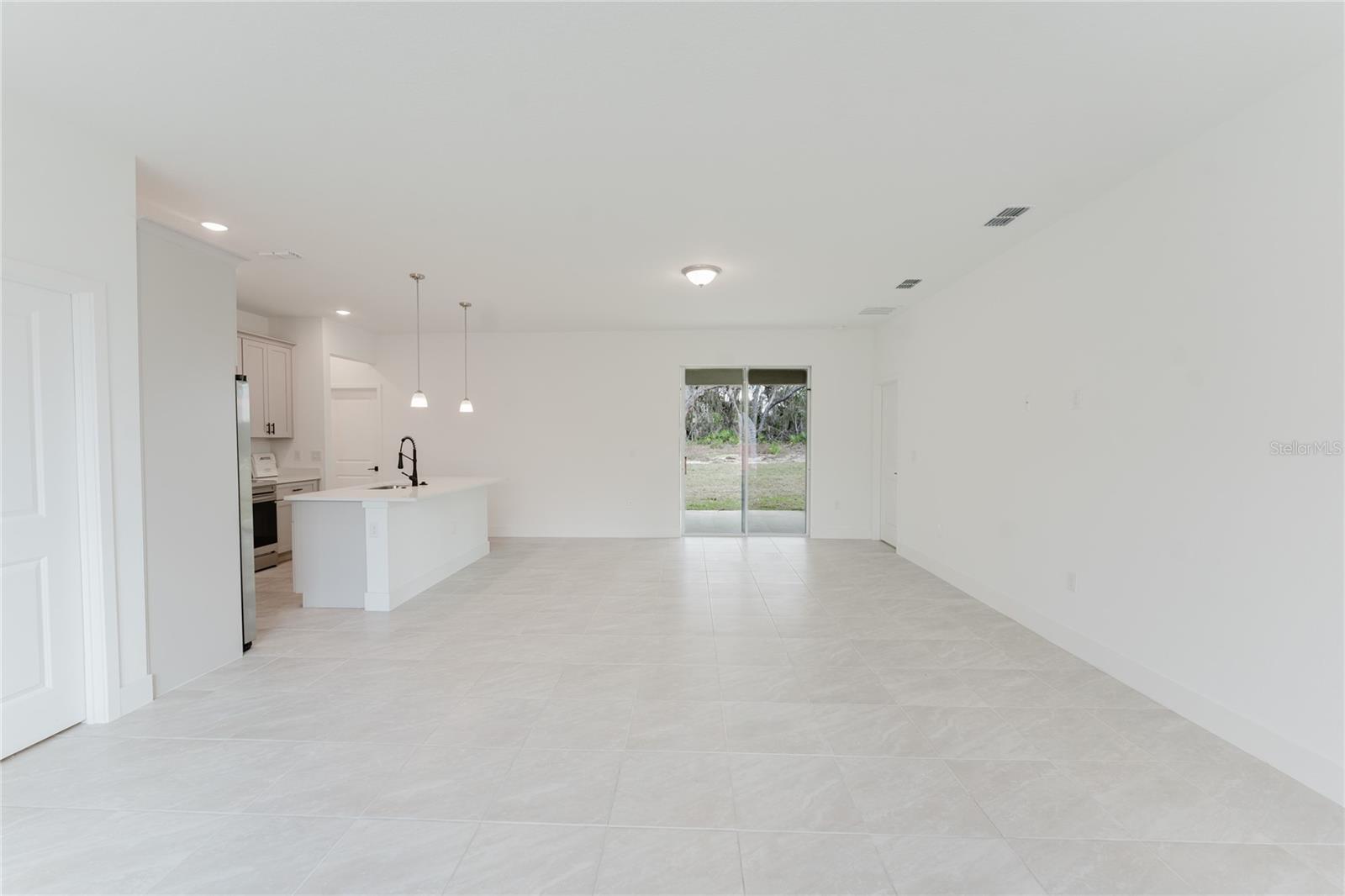 1633 SW 168TH LOOP