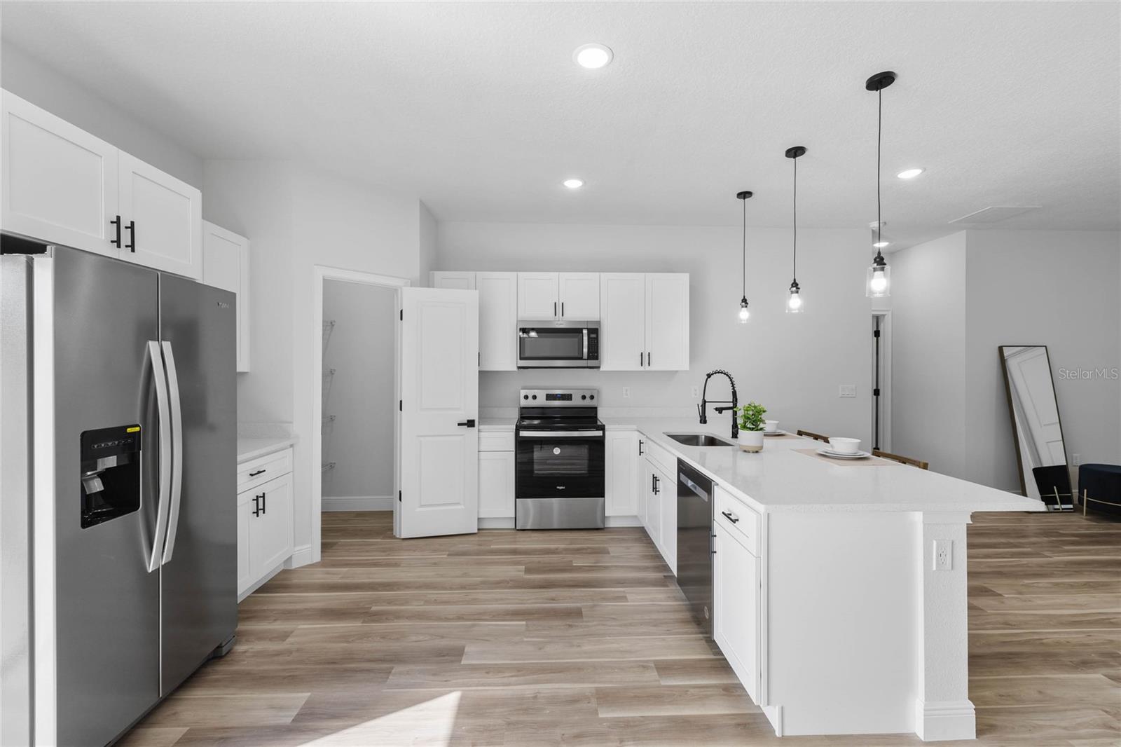 2249 SW 146 LOOP