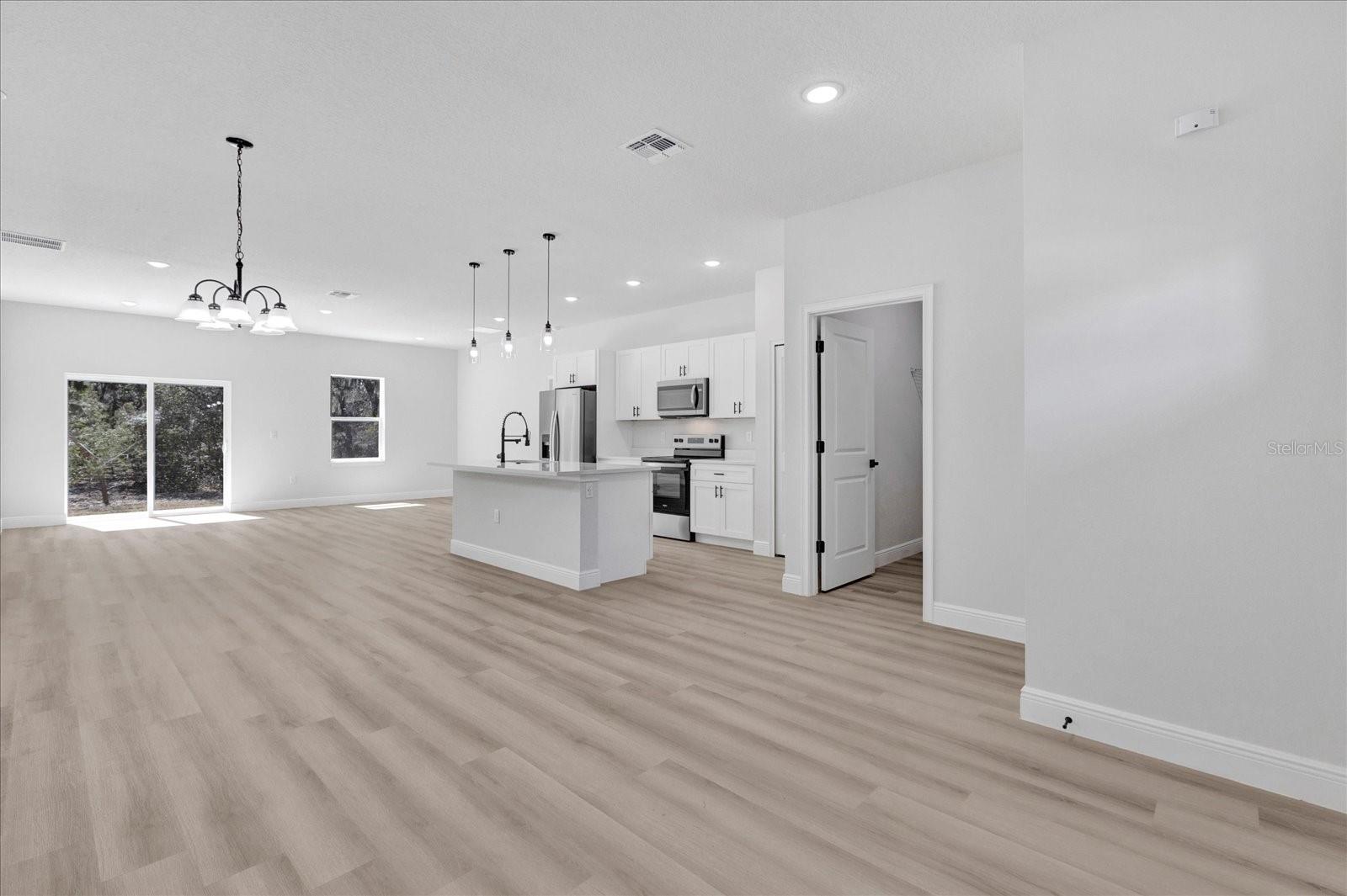 6396 SW 147TH ST ROAD