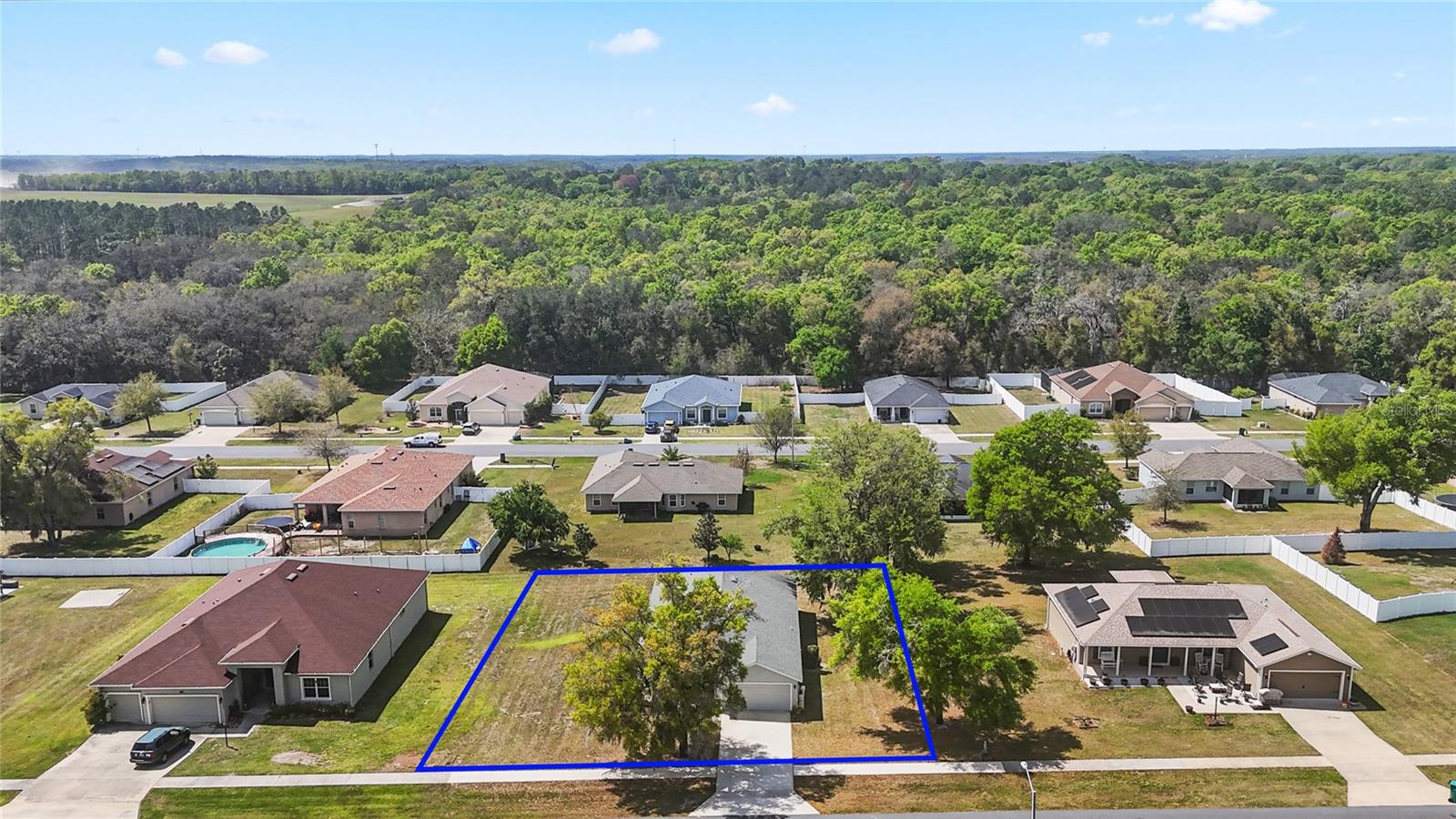 328 WOODLAND TRL