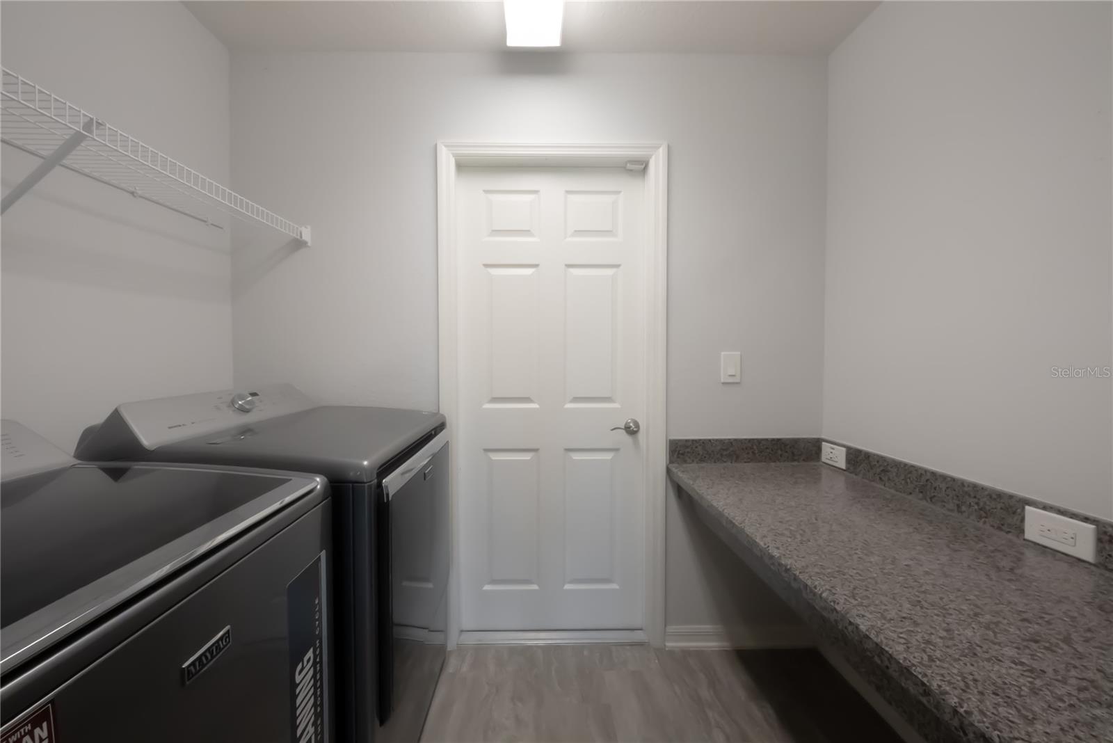 328 WOODLAND TRL