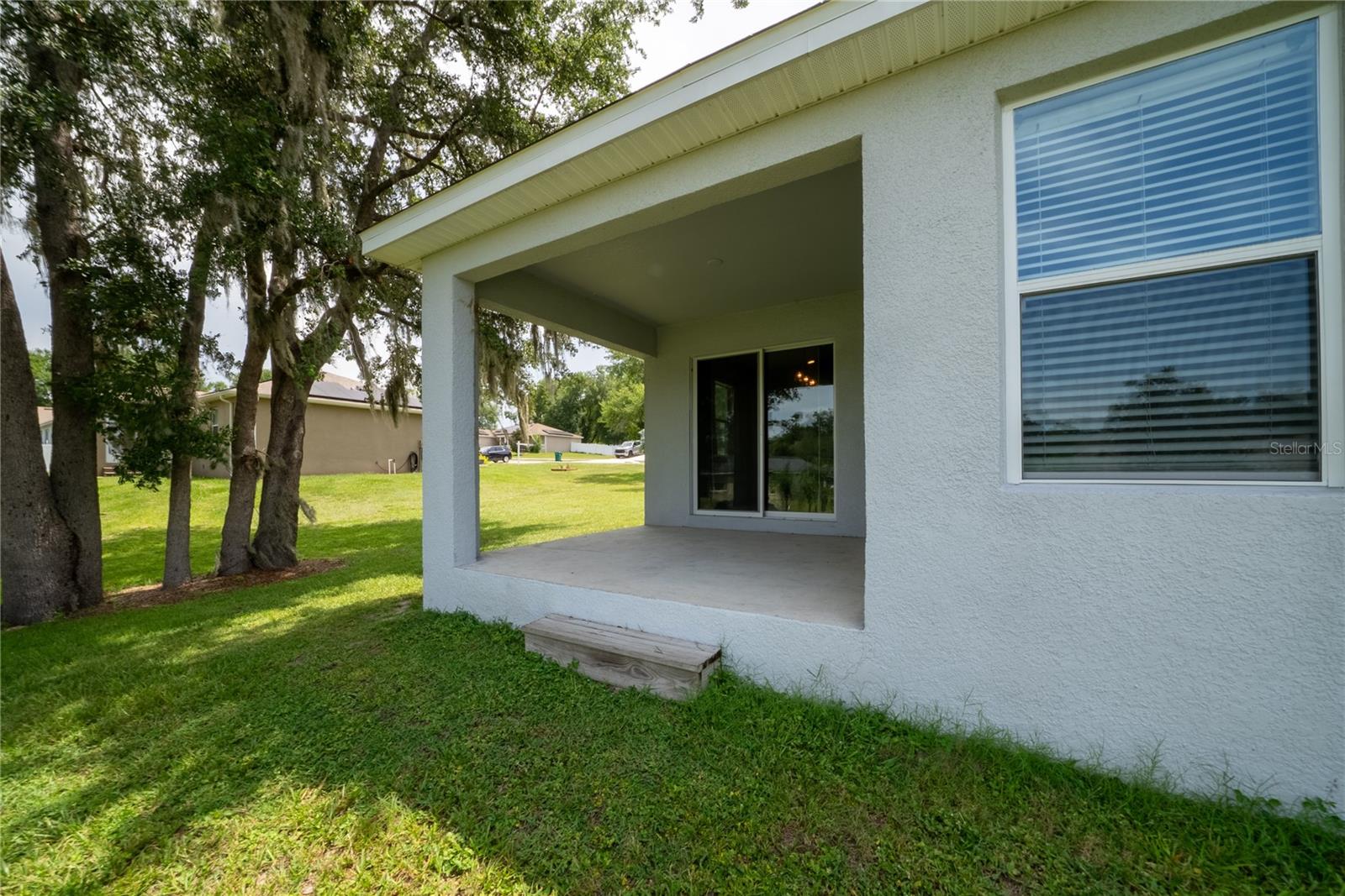 328 WOODLAND TRL