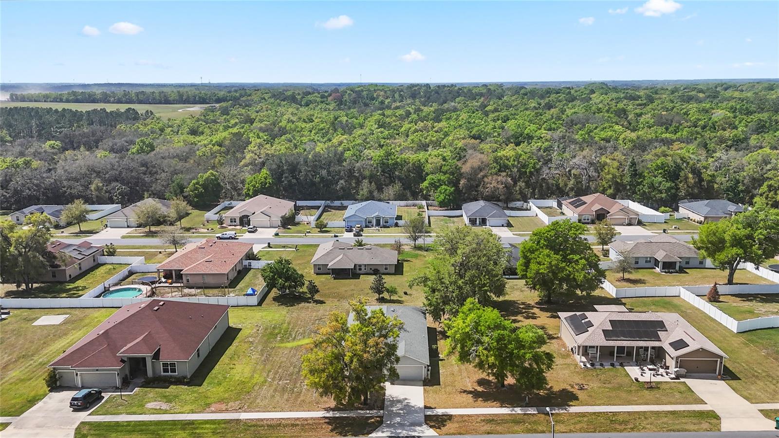 328 WOODLAND TRL