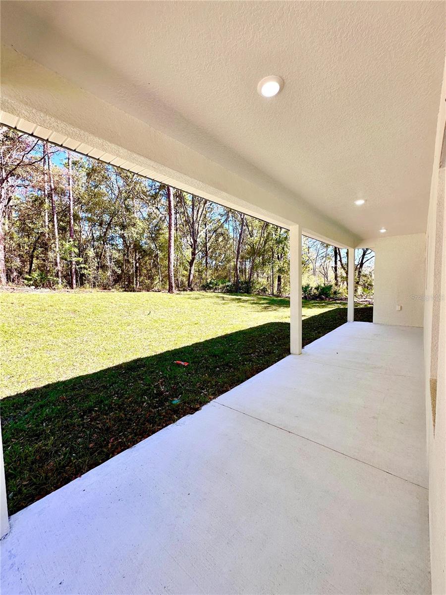 6335 N DARLINGTON DR