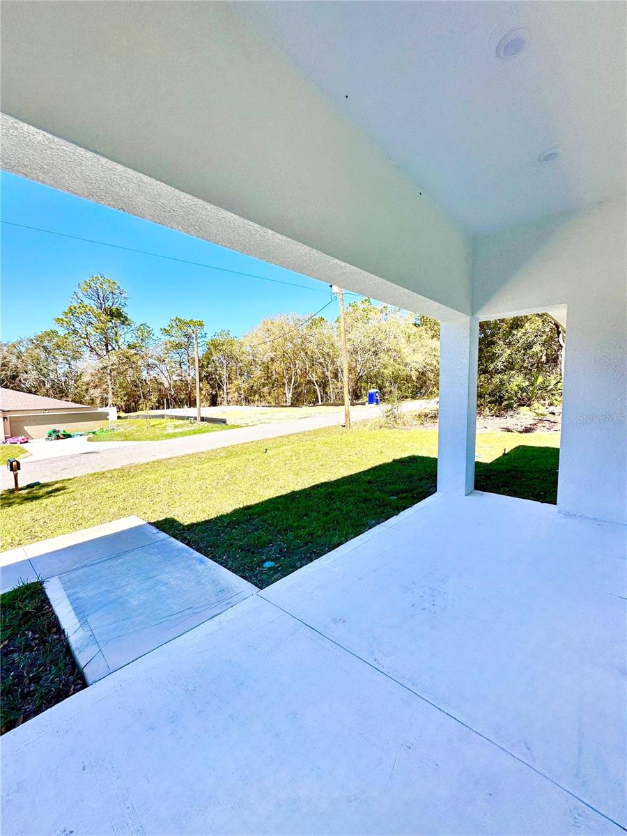 6335 N DARLINGTON DR