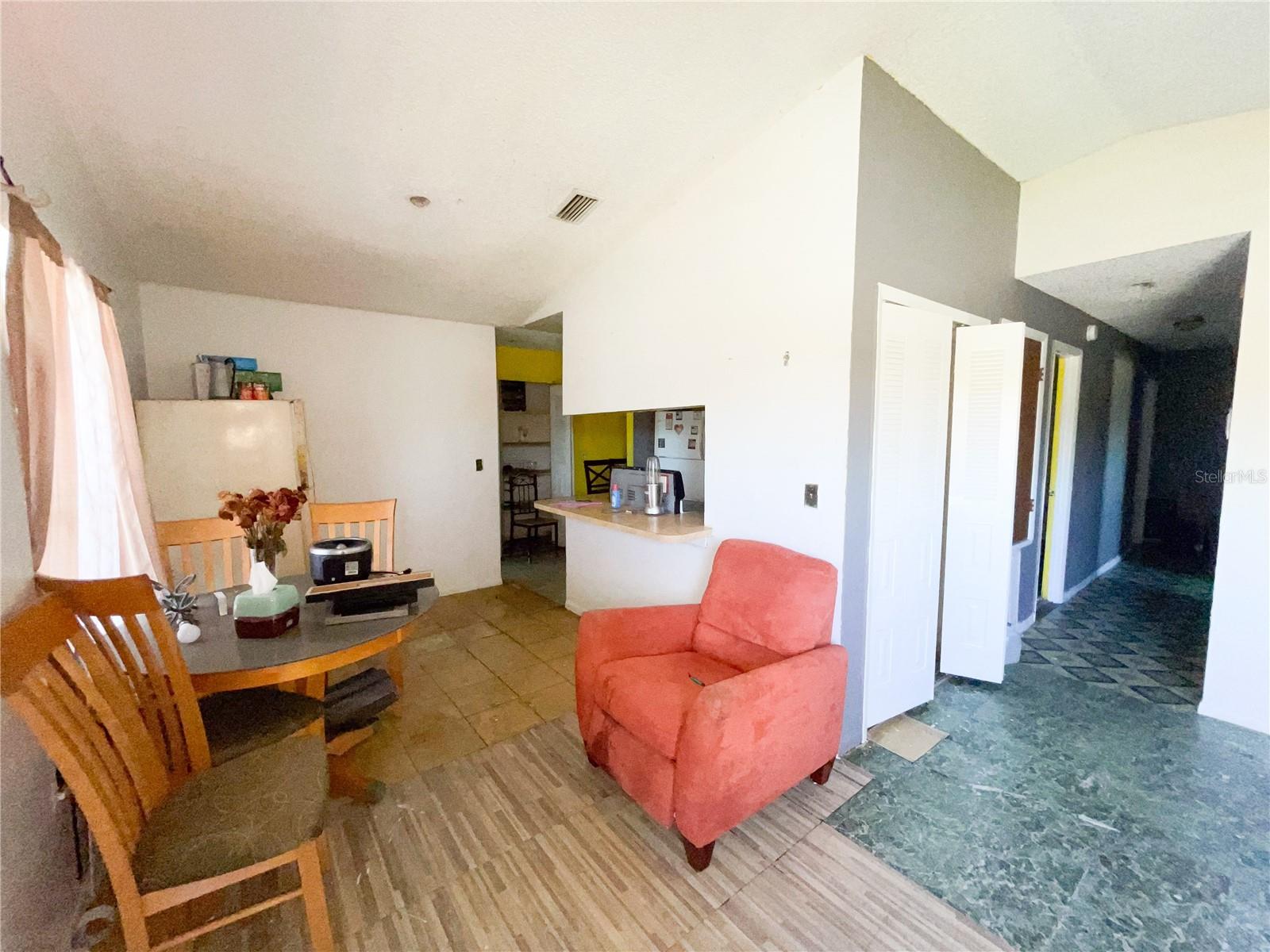 508 DUNBAR AVE