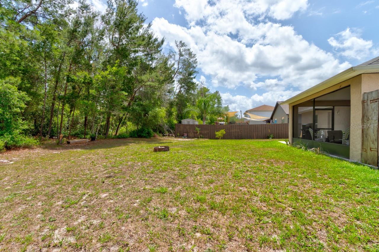 2951 E WACO DR