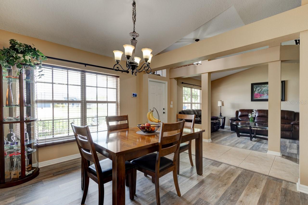2951 E WACO DR