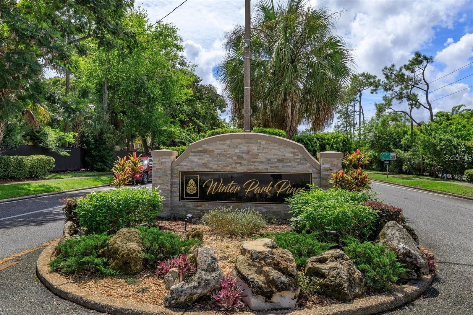 236 N RANGER BLVD