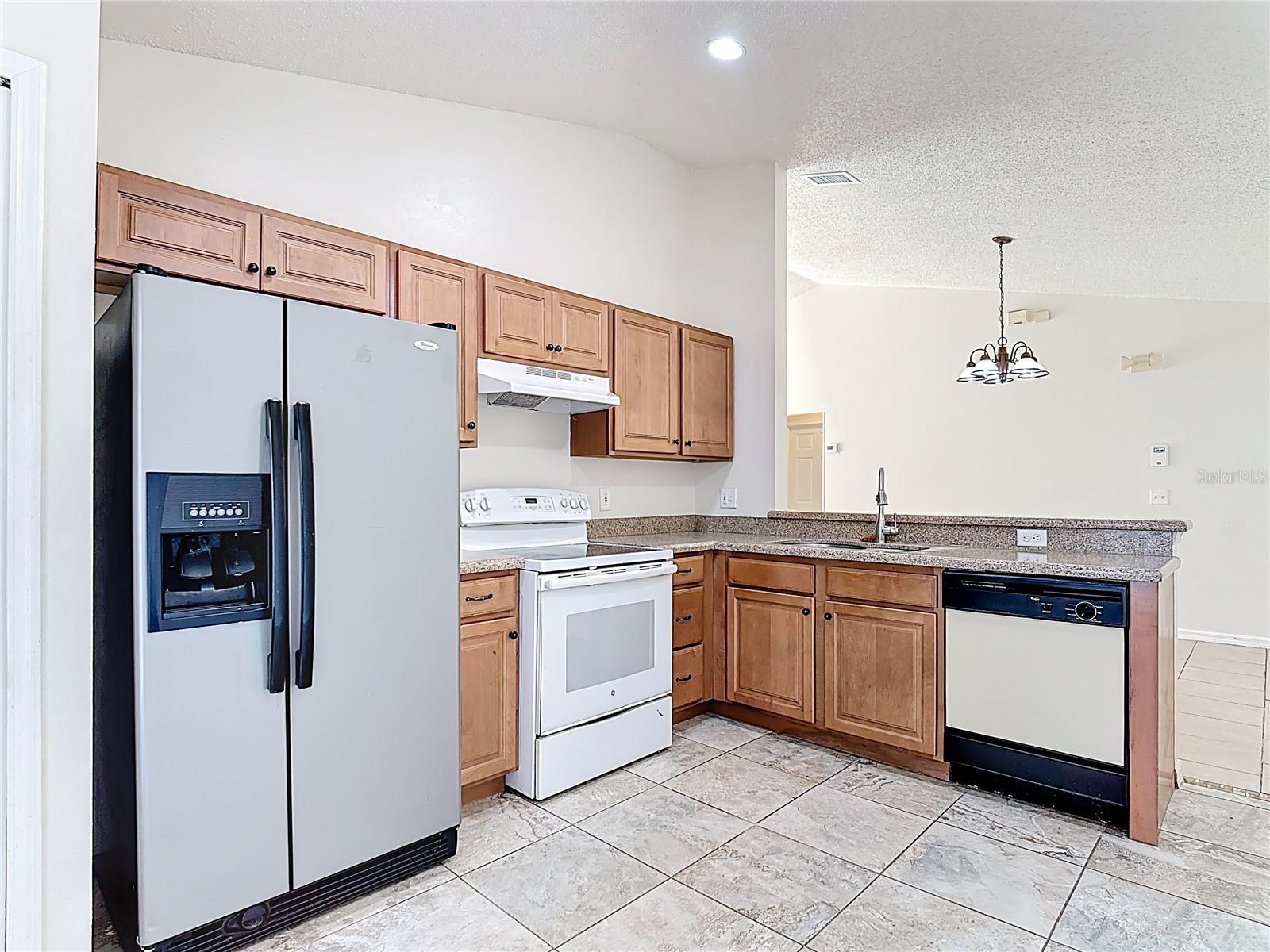 328 WALPOLE LOOP