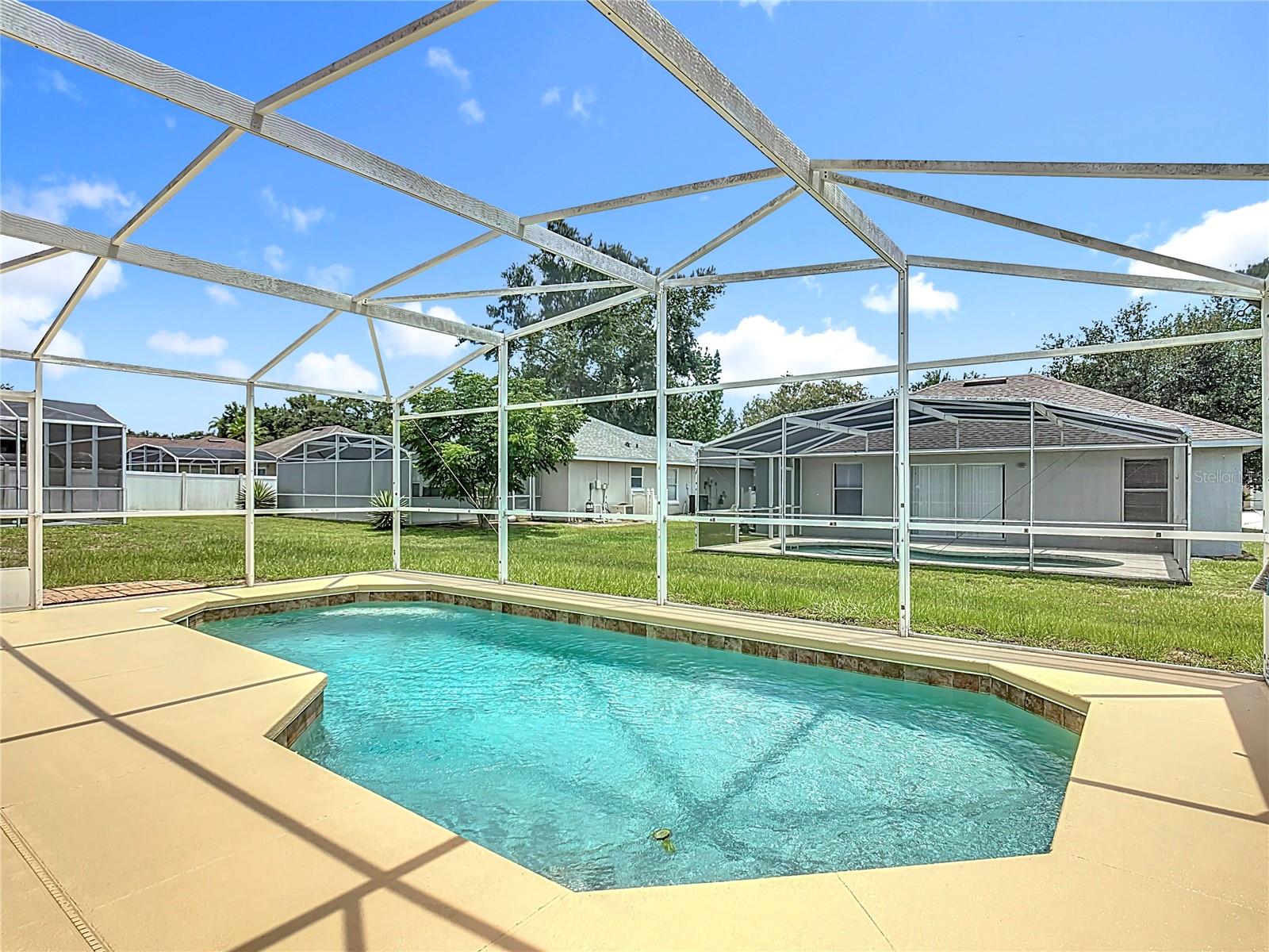 328 WALPOLE LOOP