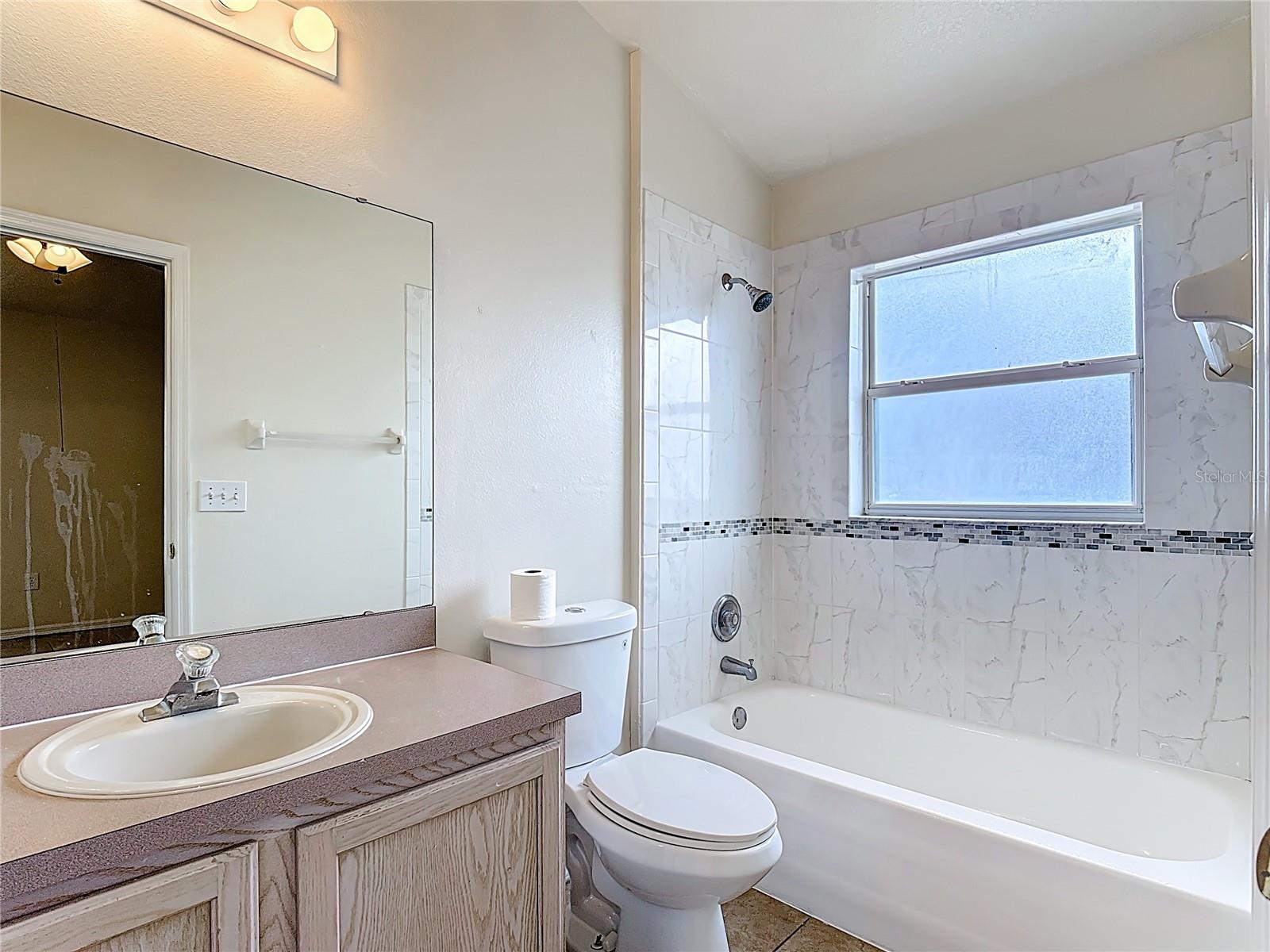328 WALPOLE LOOP