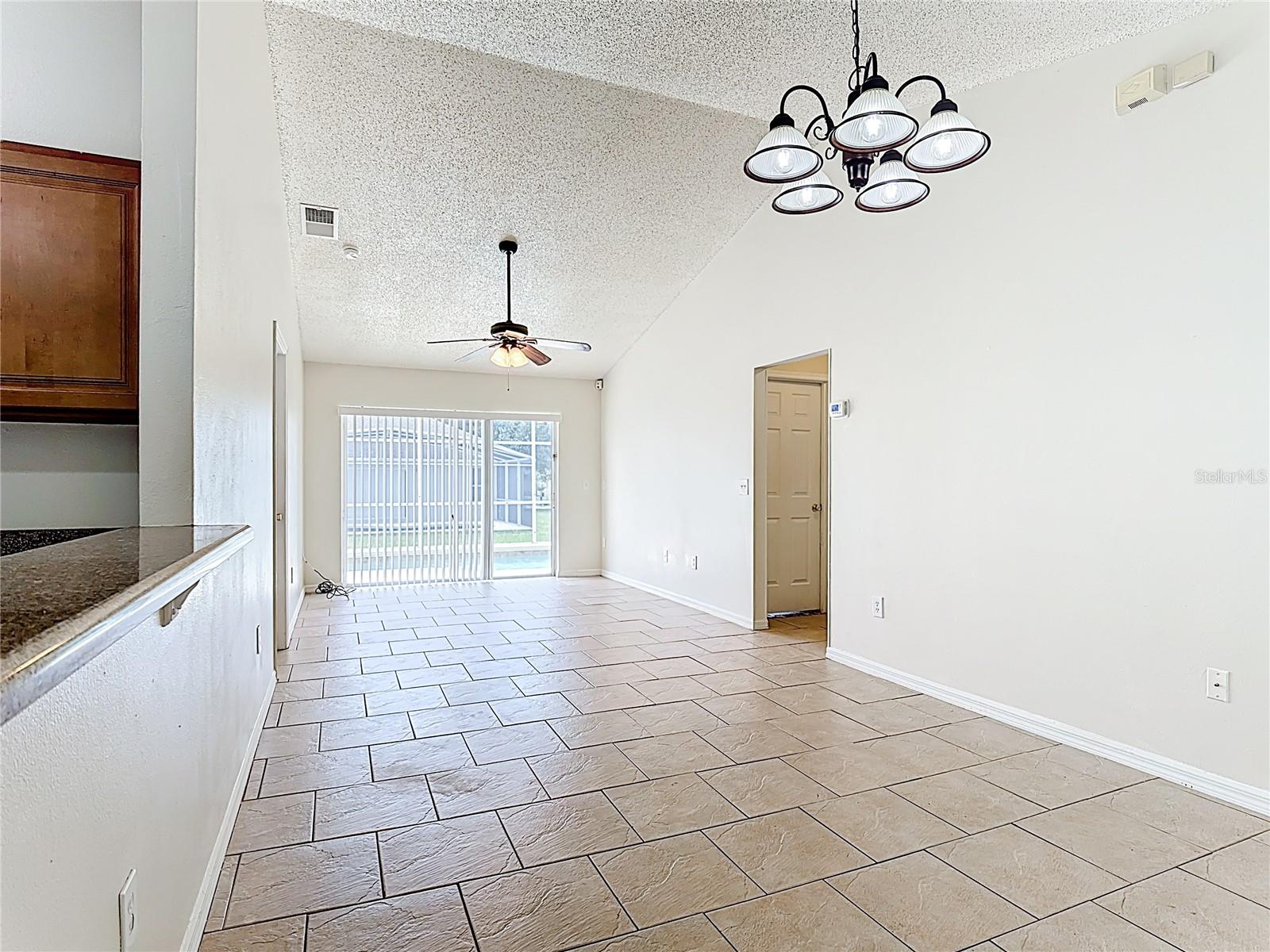 328 WALPOLE LOOP