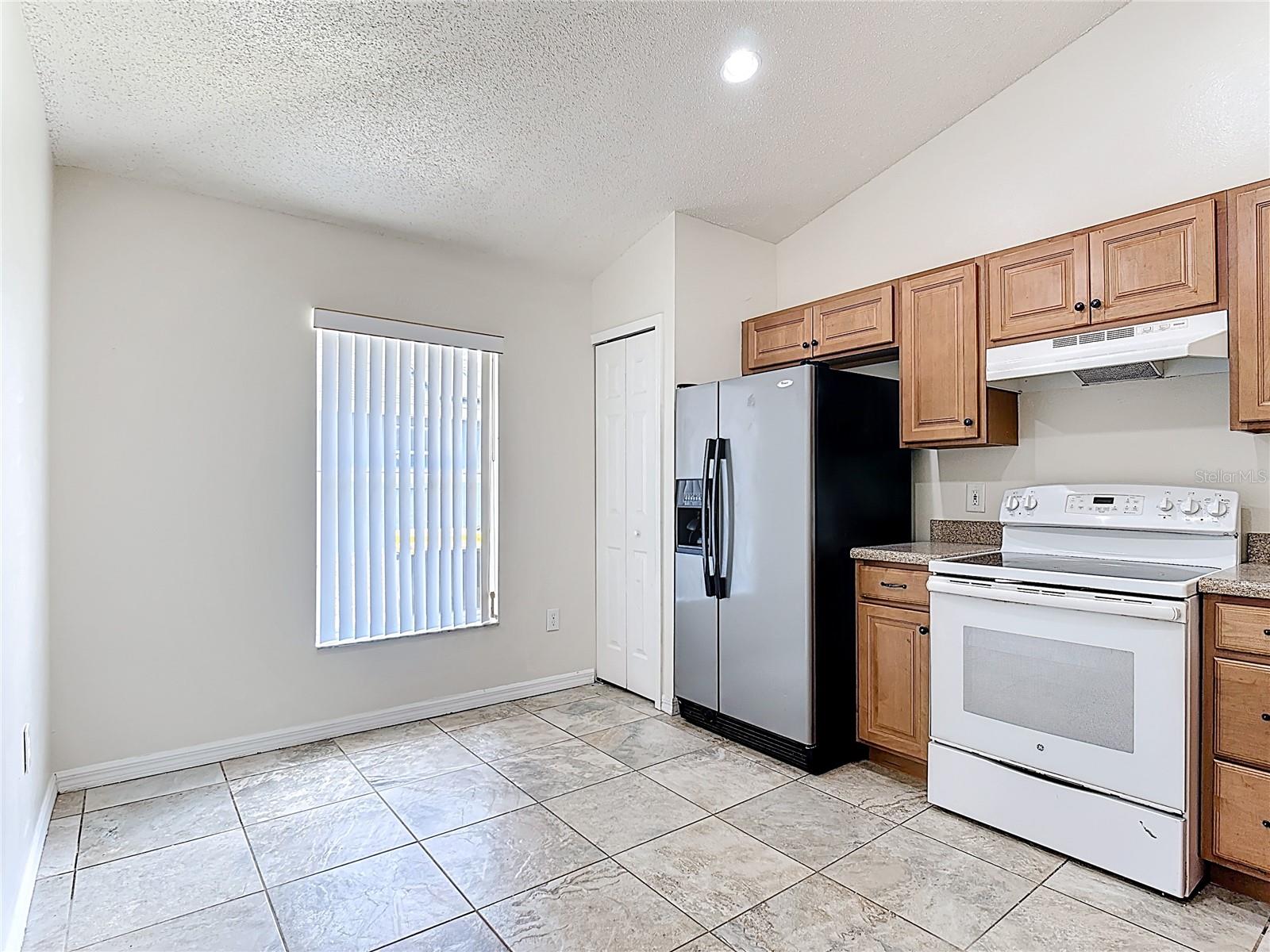 328 WALPOLE LOOP