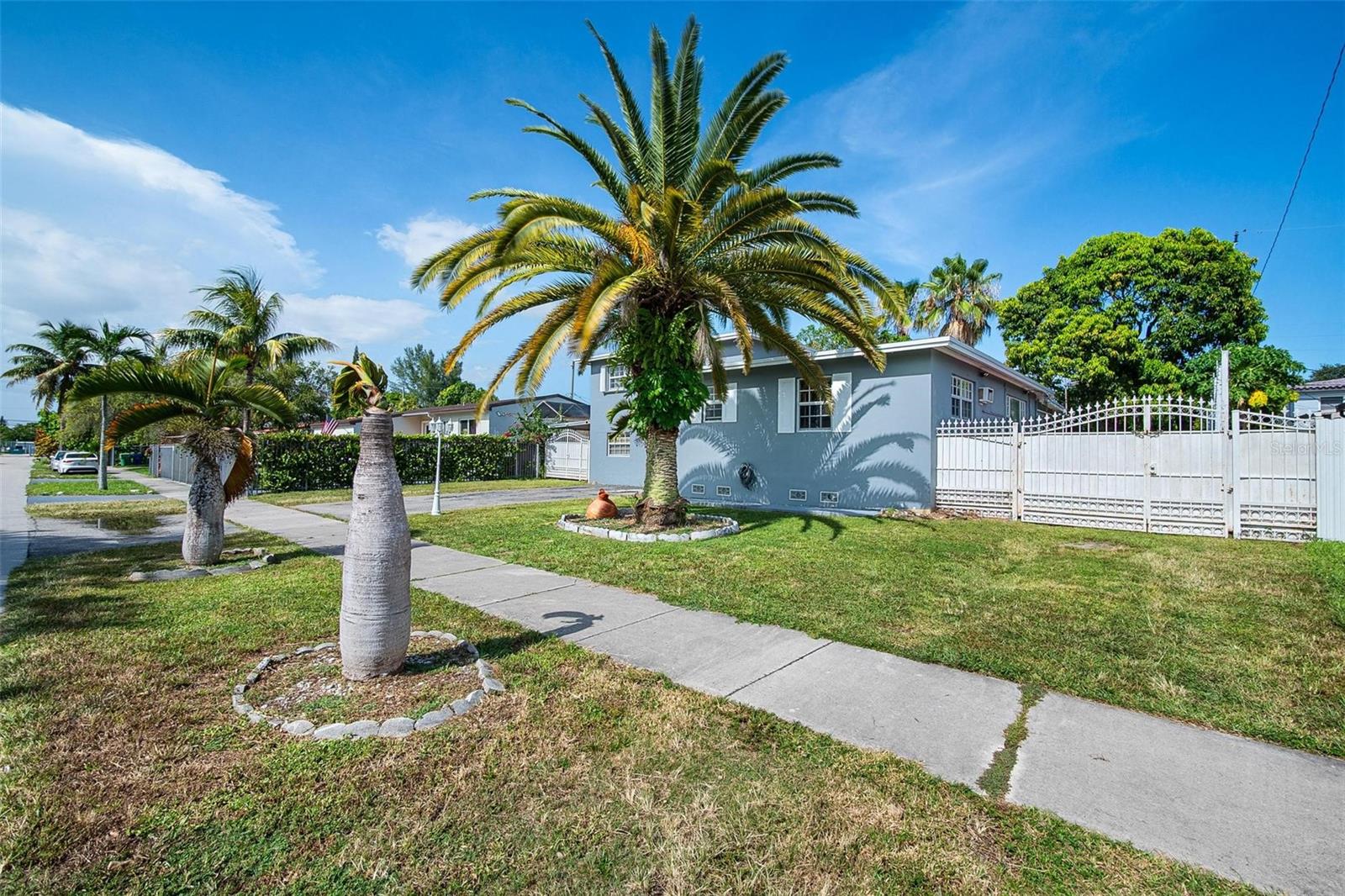 1715 SW 84TH AVE