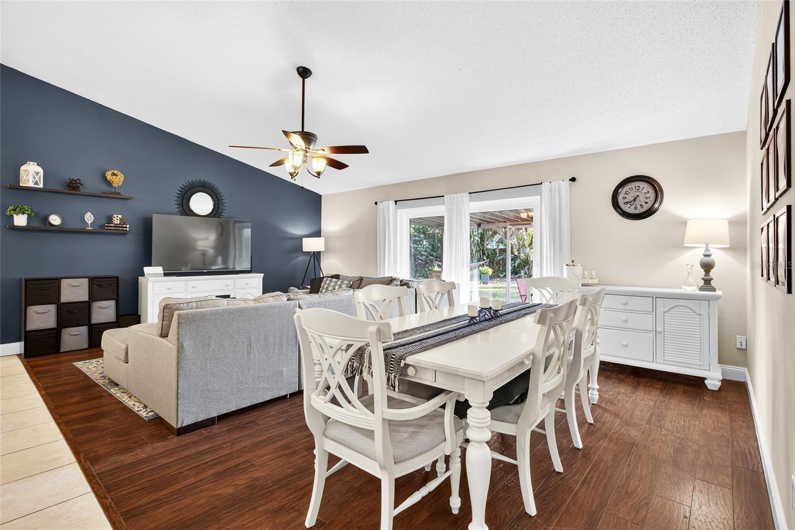4807 DUNBARTON DR
