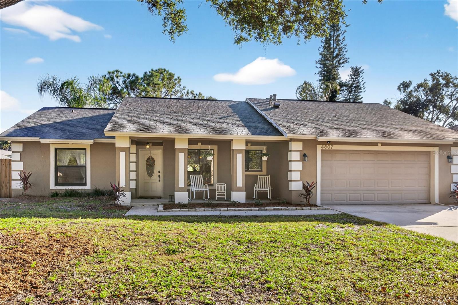 4807 DUNBARTON DR