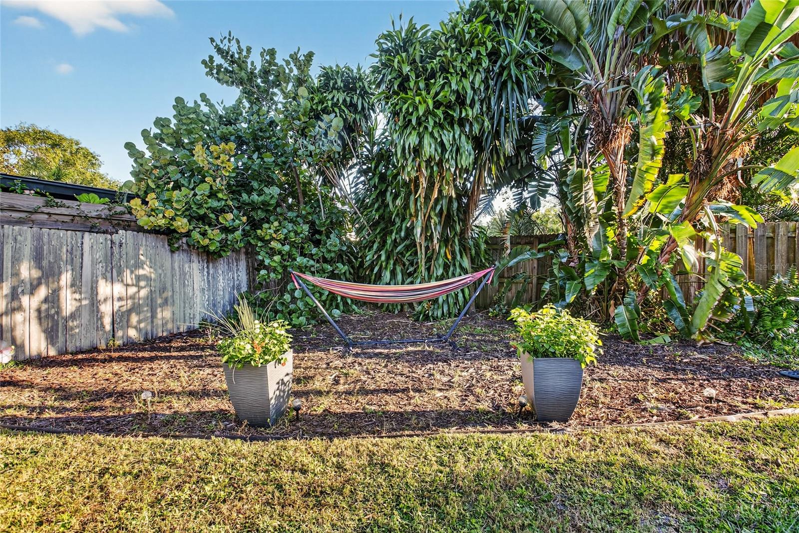 4807 DUNBARTON DR