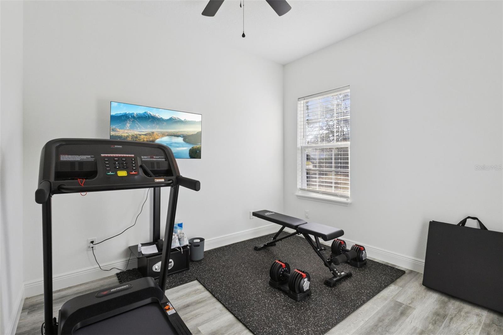 15884 SW 33RD AVENUE RD