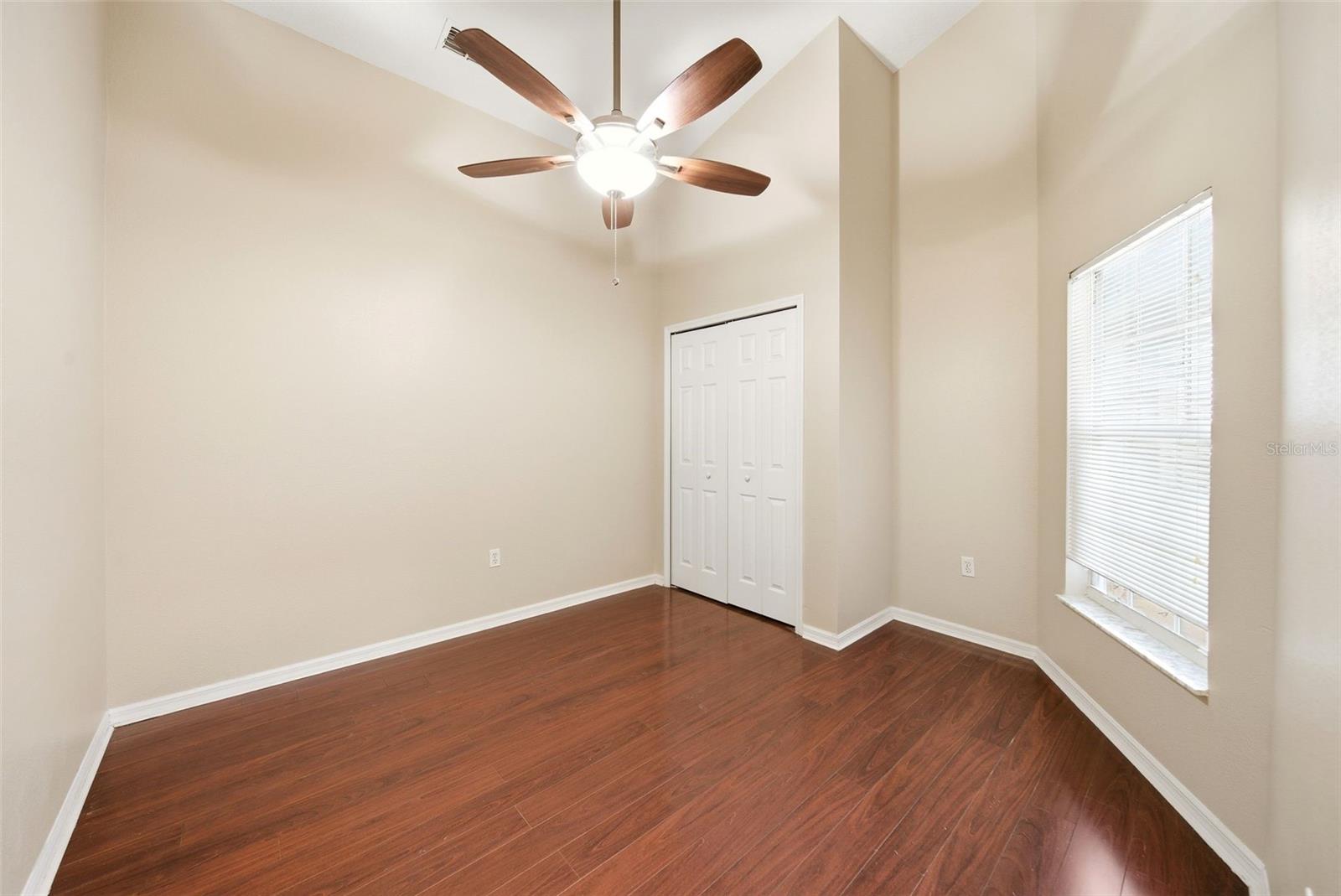 245 HOLLINGSHEAD LOOP