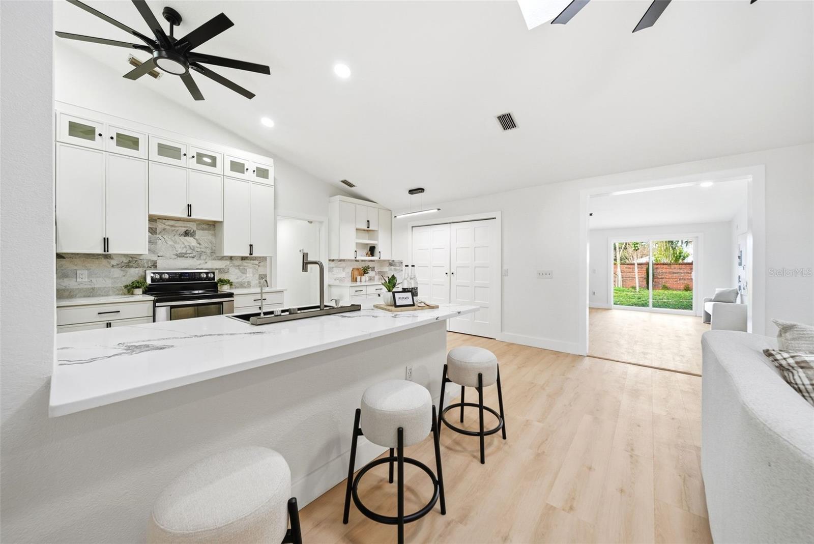 4265 CONWAY PLACE CIRCLE CIR