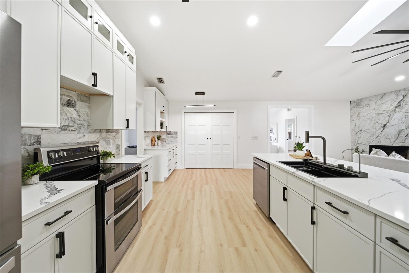 4265 CONWAY PLACE CIRCLE CIR