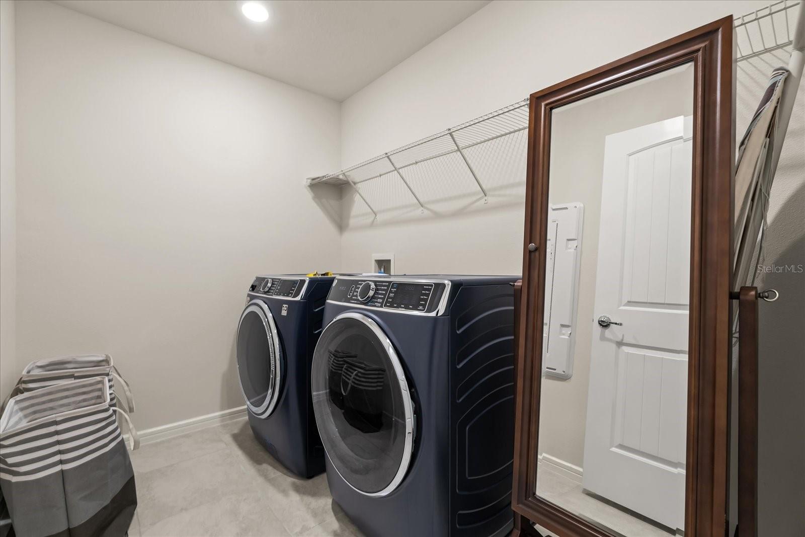 2624 BLOWING BREEZE AVE