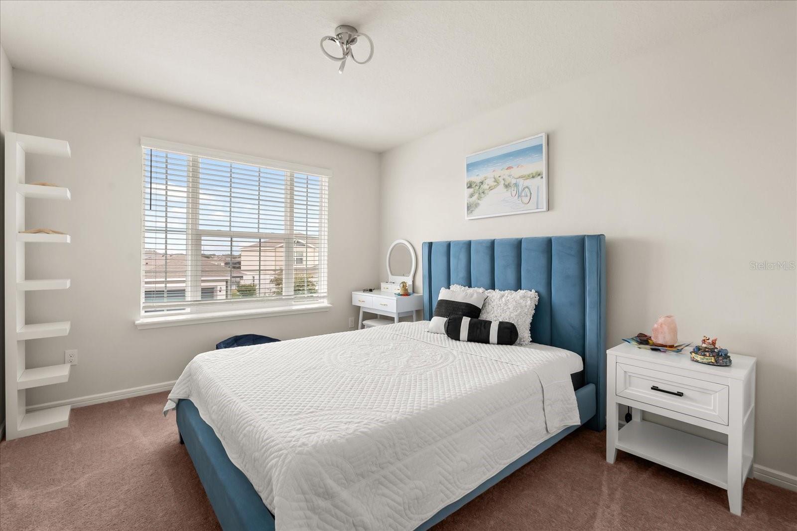 2624 BLOWING BREEZE AVE