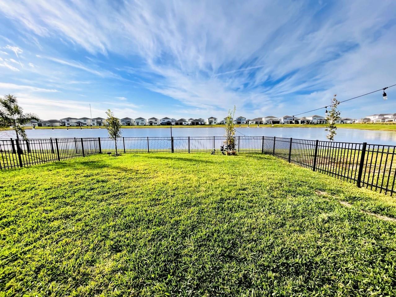 2624 BLOWING BREEZE AVE