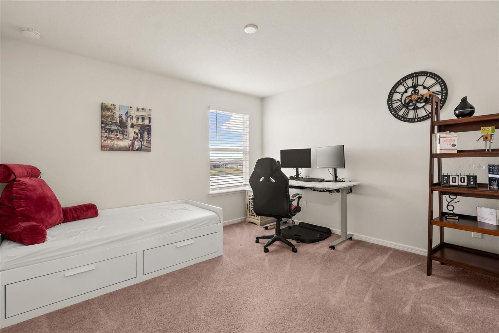 2624 BLOWING BREEZE AVE